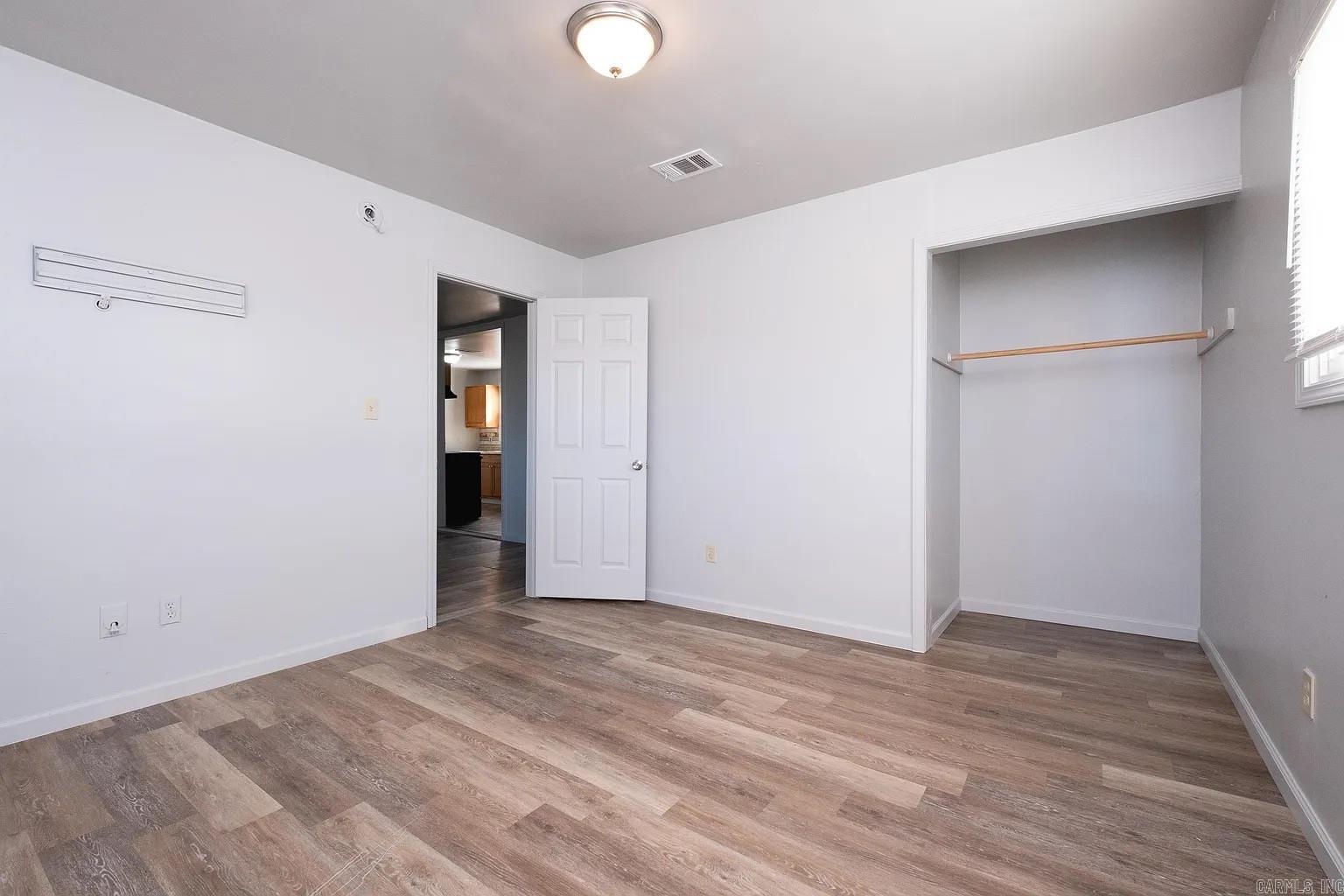 EASTWOOD HGTS - Residential