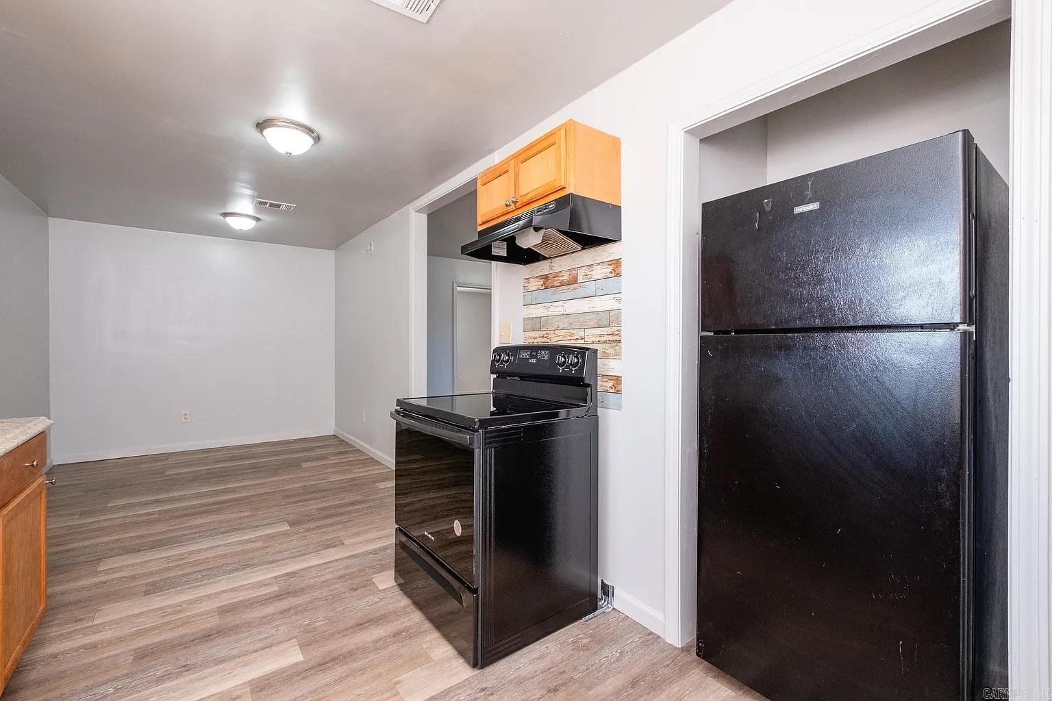EASTWOOD HGTS - Residential