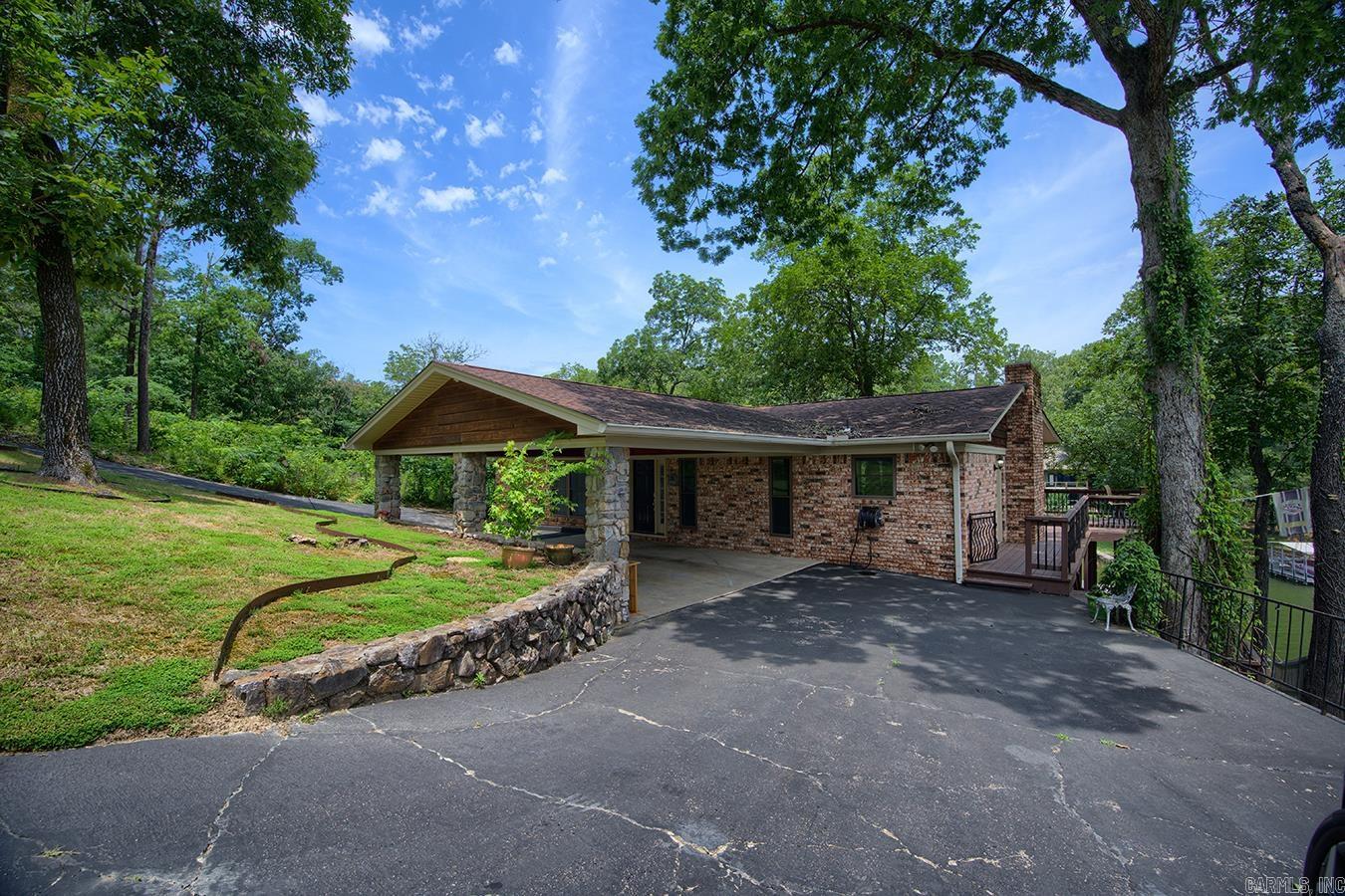 Quinns Lake Park - Residential