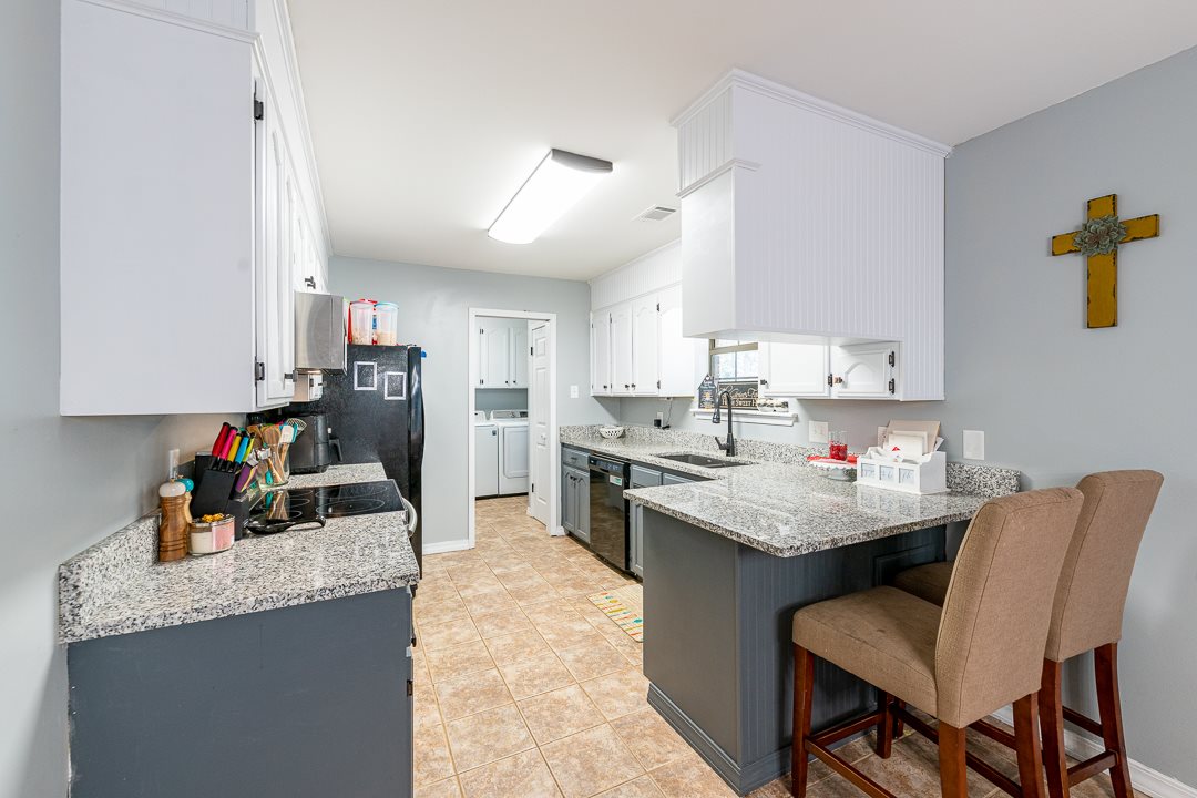GREENWOOD ACRES - Residential
