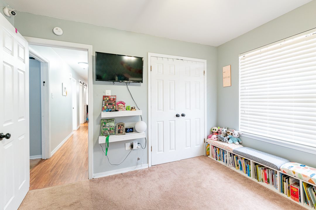 GREENWOOD ACRES - Residential
