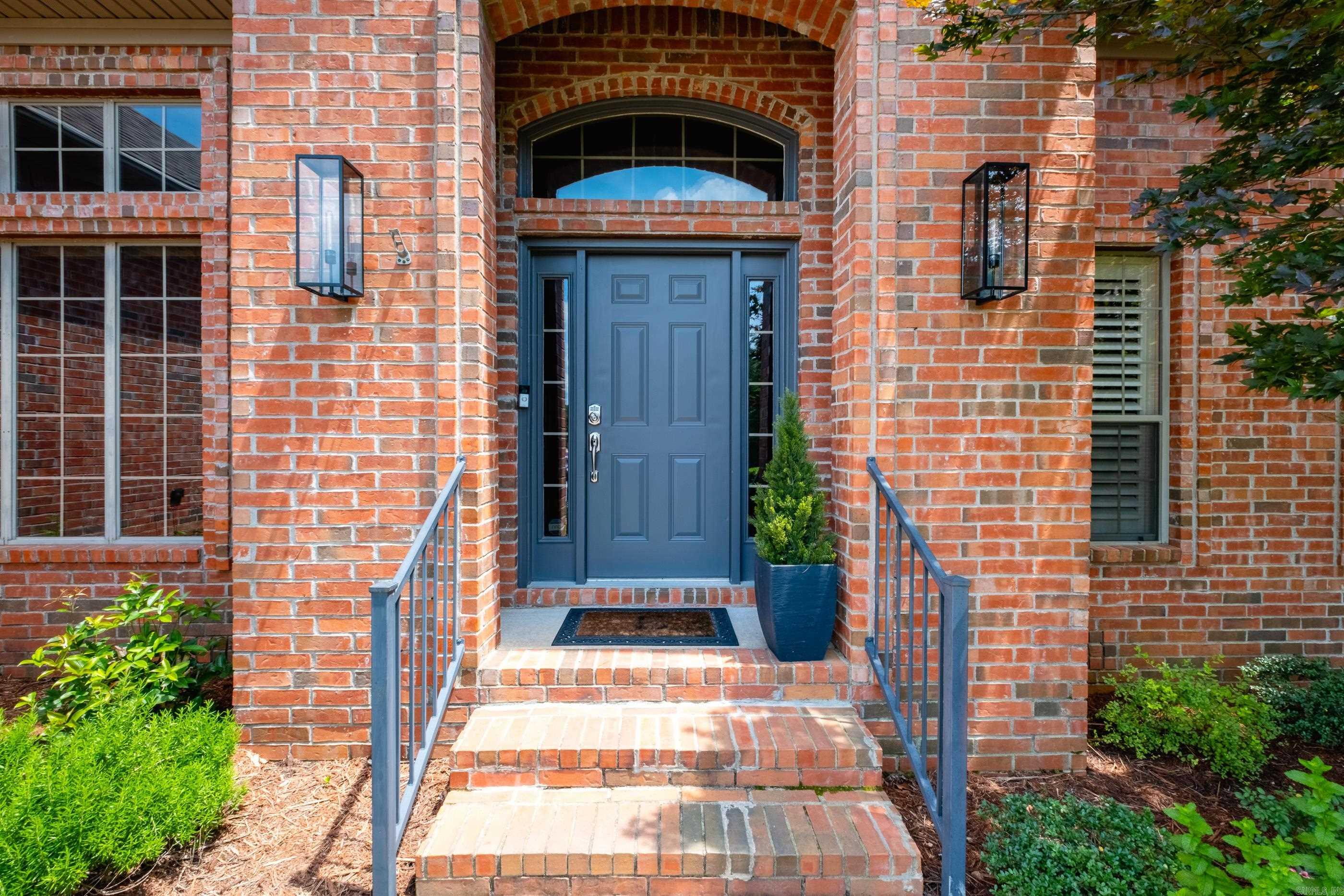CHENAL VALLEY DUQUESNE COMMUNITY - Residential