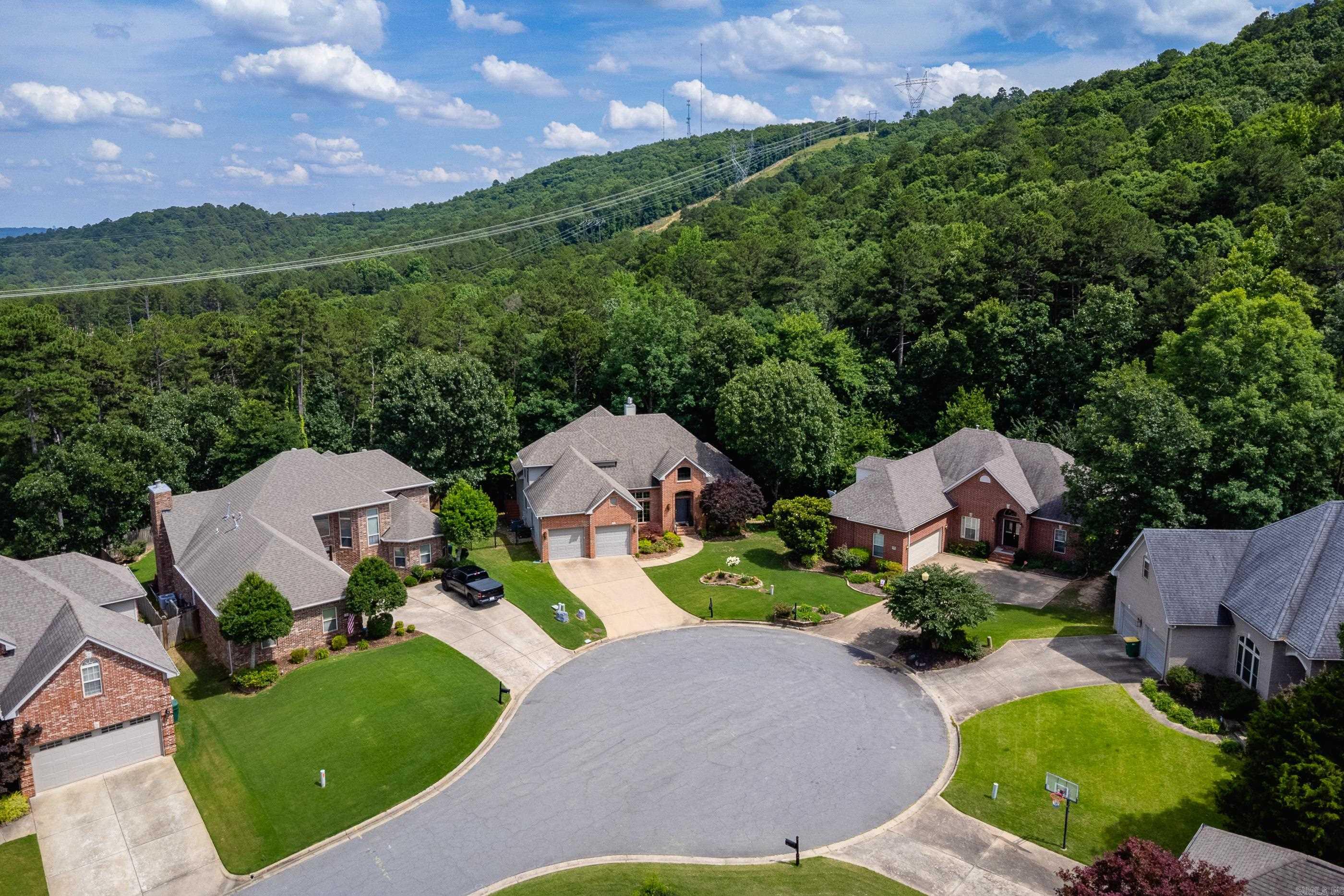 CHENAL VALLEY DUQUESNE COMMUNITY - Residential