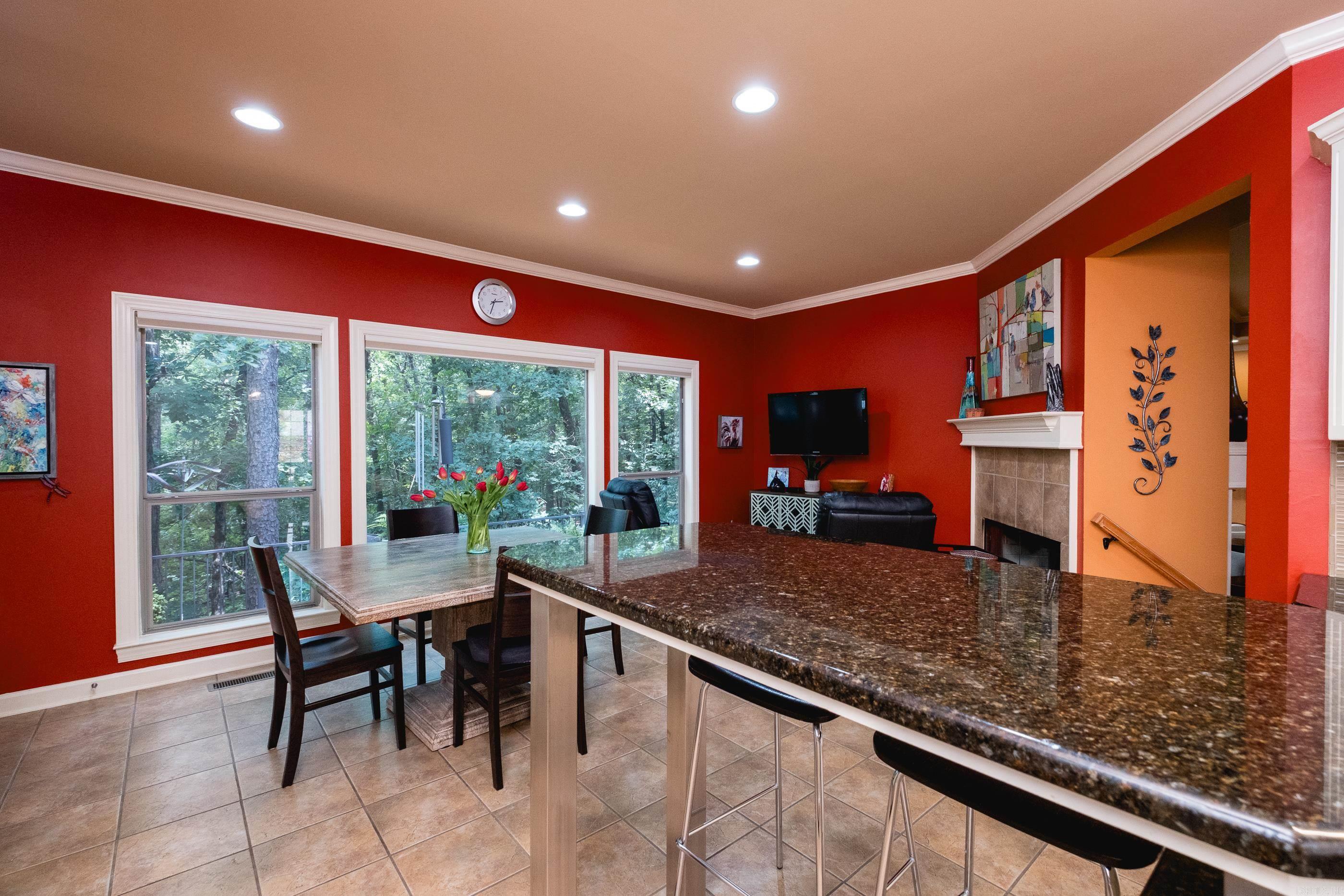 CHENAL VALLEY DUQUESNE COMMUNITY - Residential