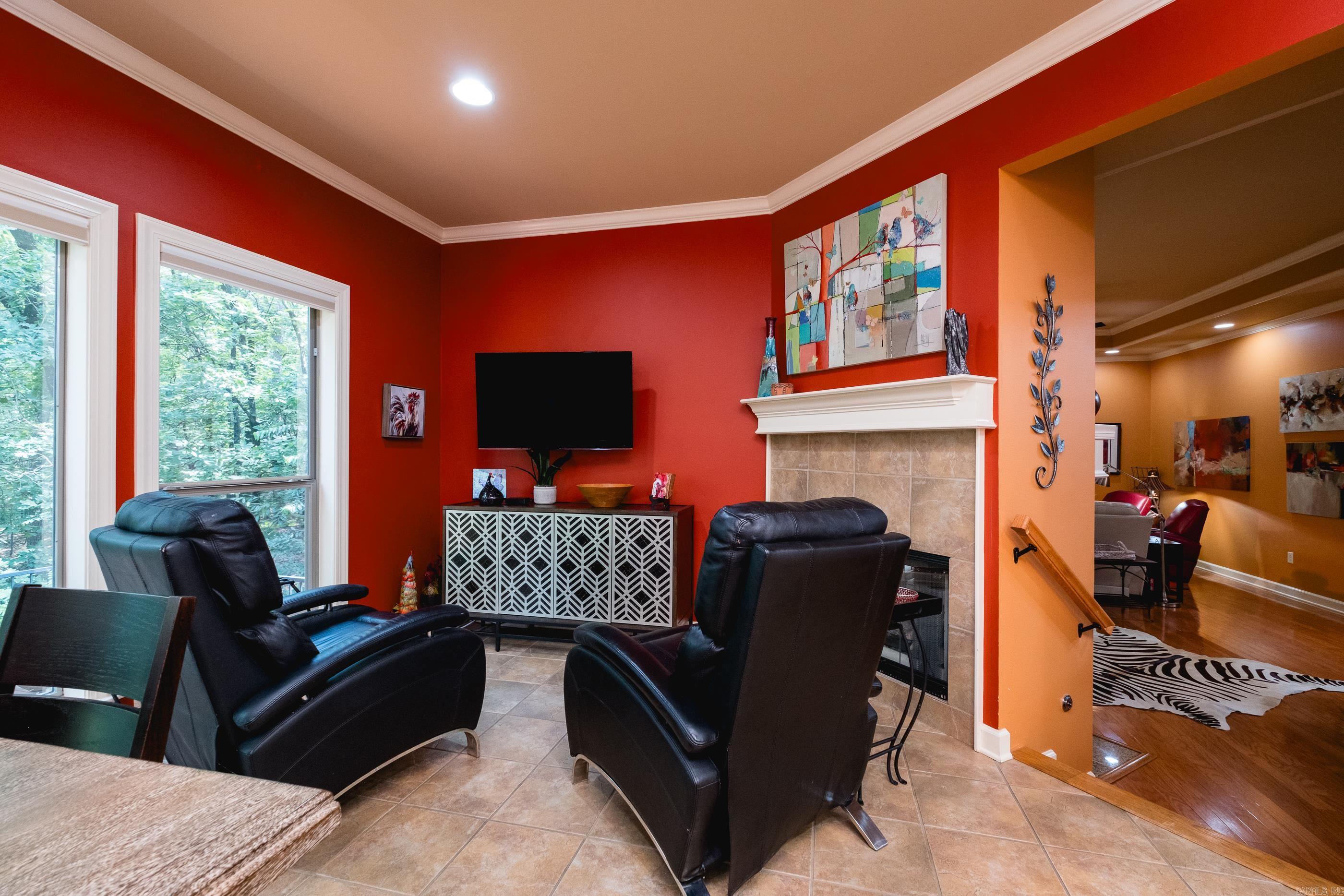 CHENAL VALLEY DUQUESNE COMMUNITY - Residential