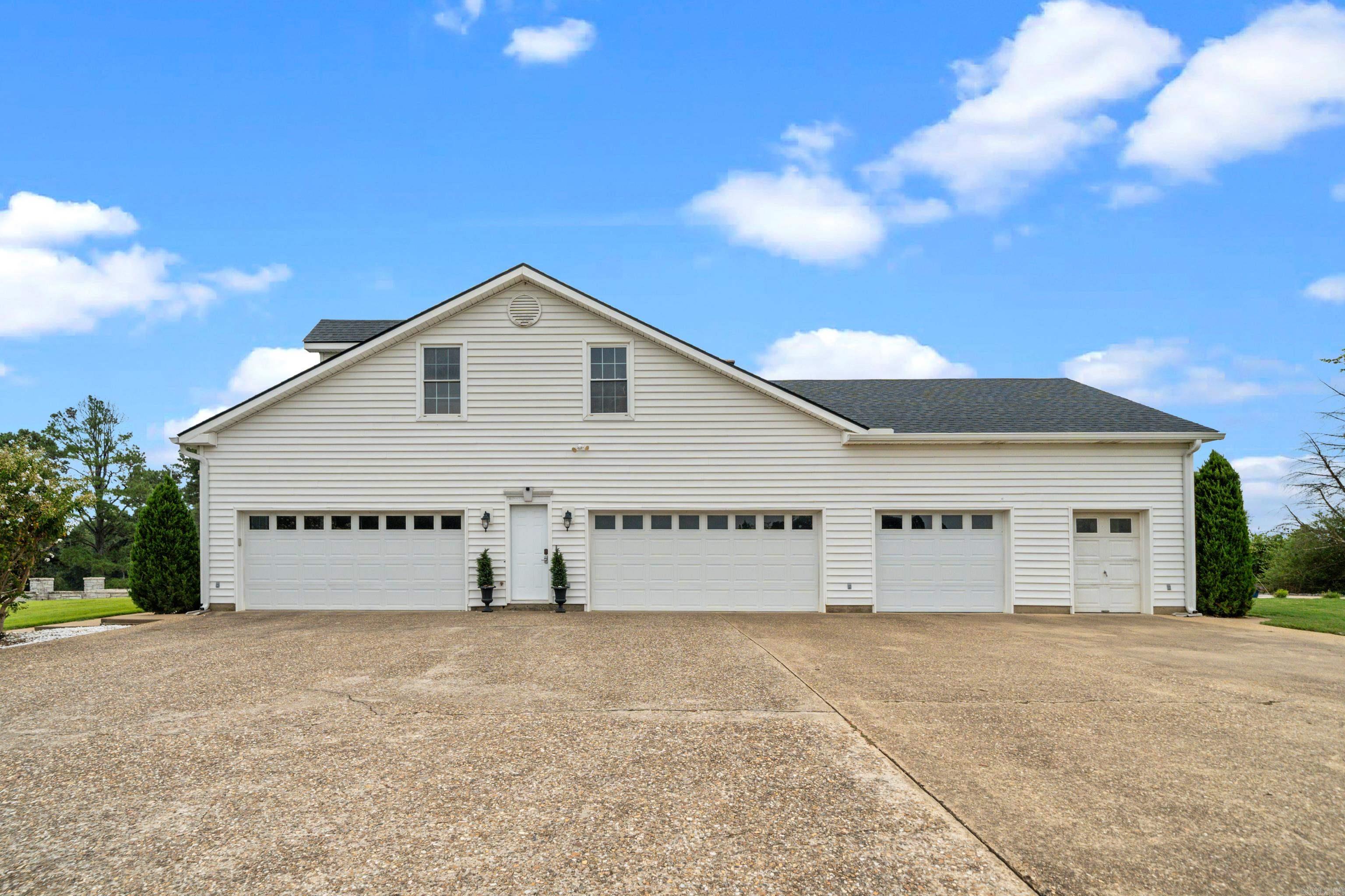 PEARCY, TOWN OF - Residential