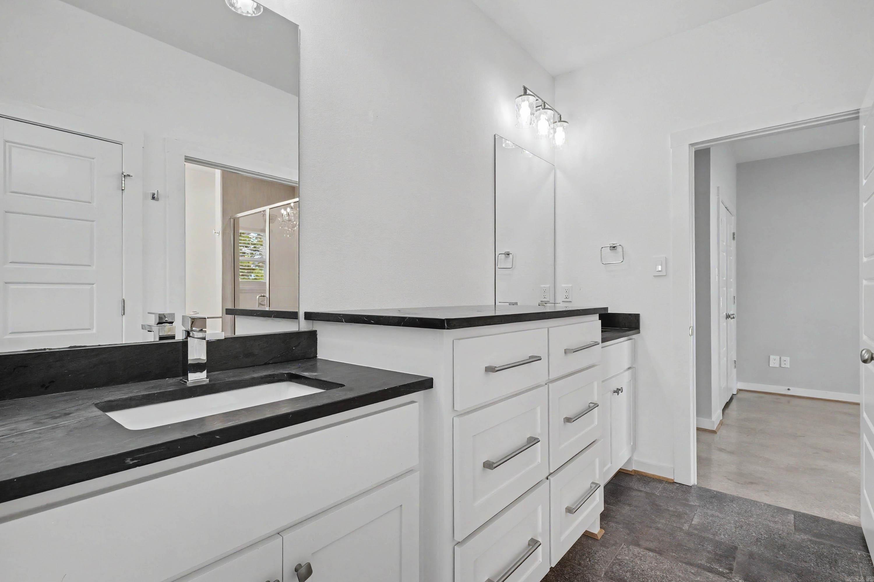 GARLANDS - Residential