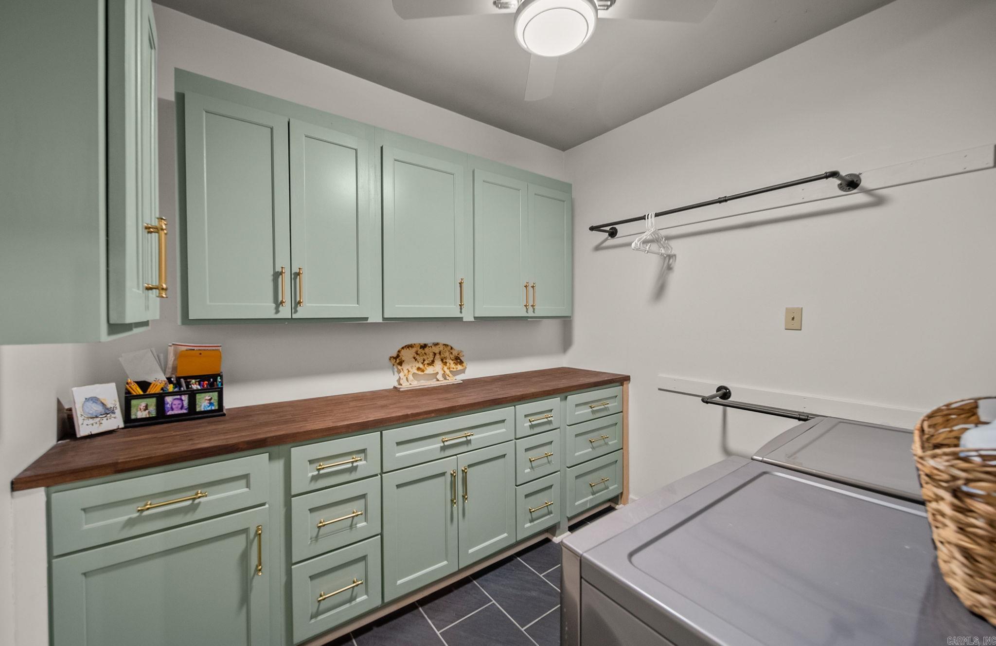 HICKORY RIDGE ADD - Residential