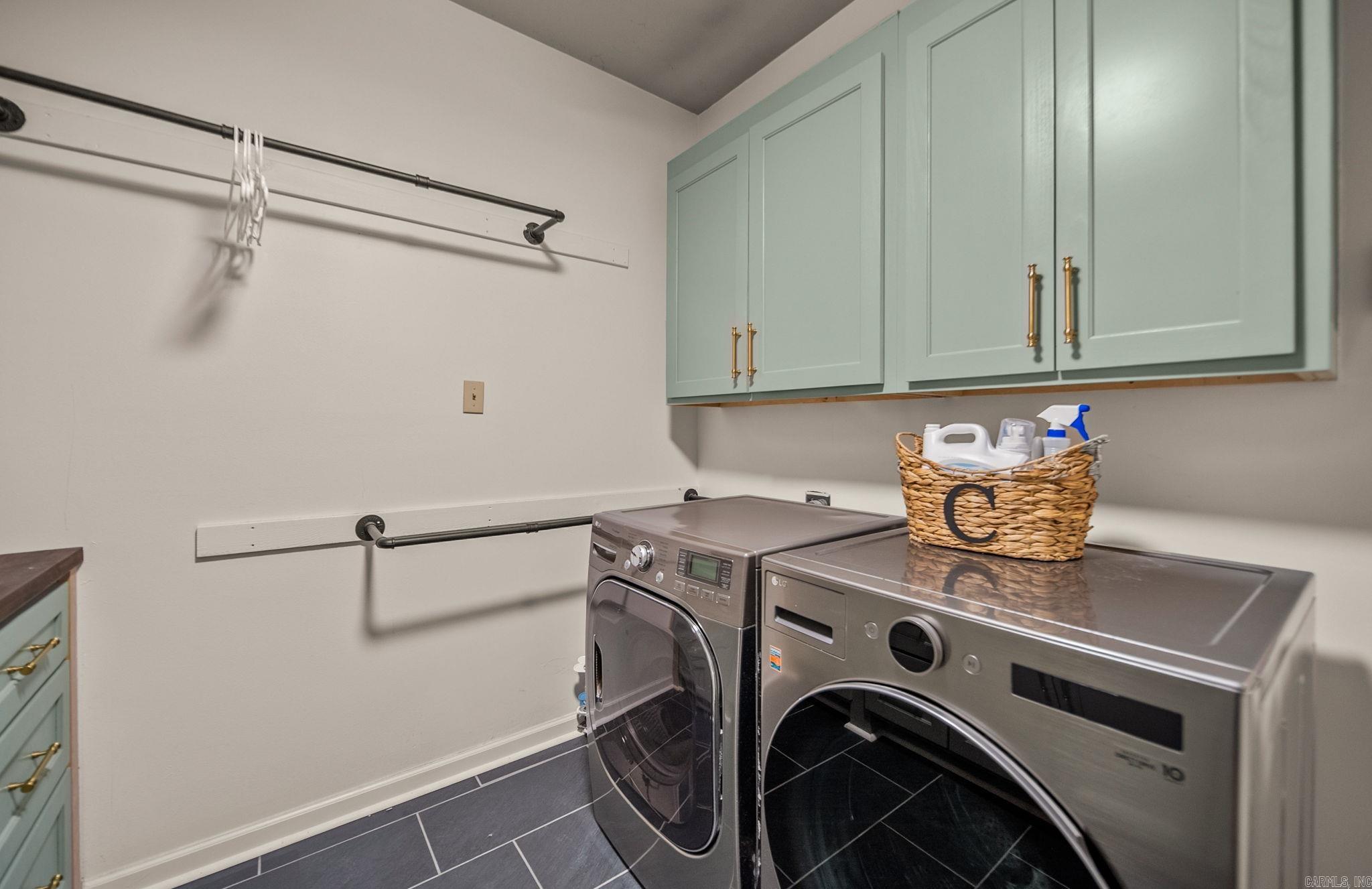 HICKORY RIDGE ADD - Residential
