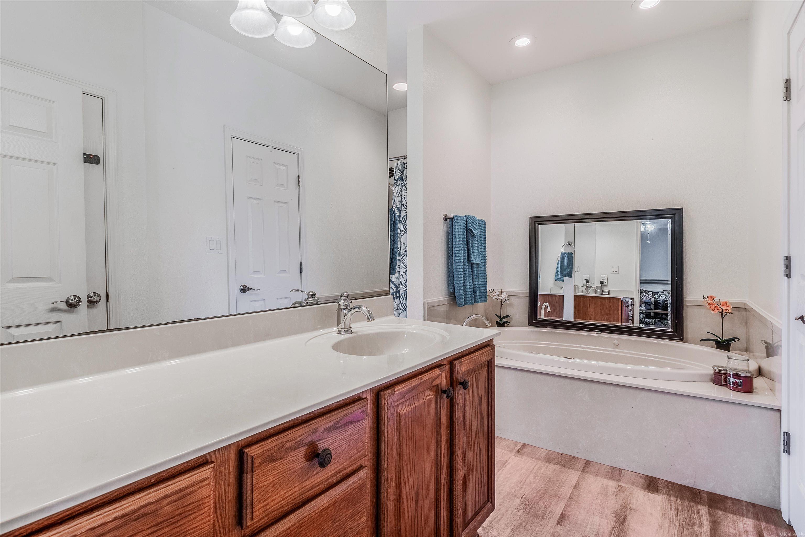 BAY RIDGE ESTATES - Residential