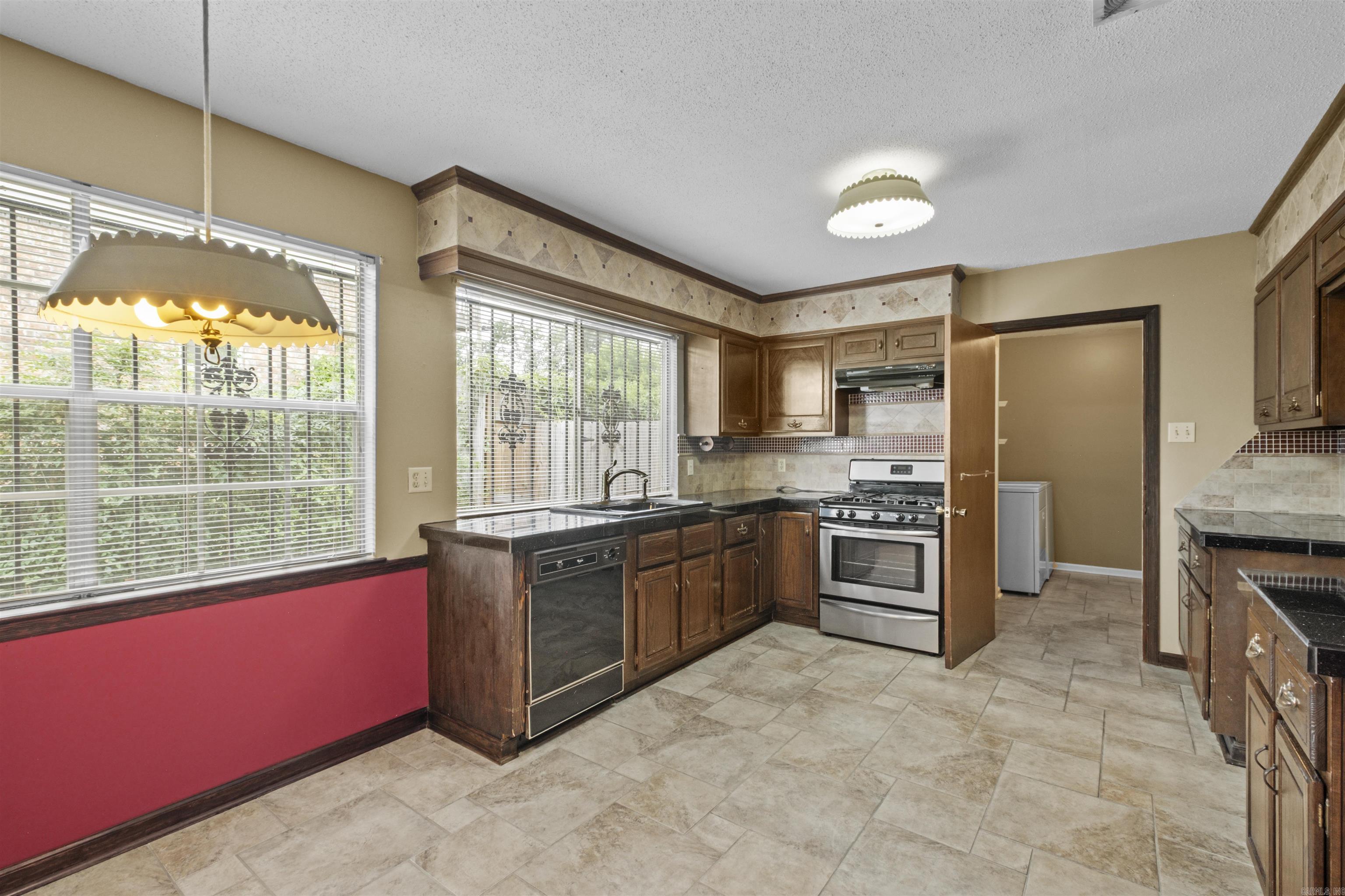 WALNUT VALLEY - Residential