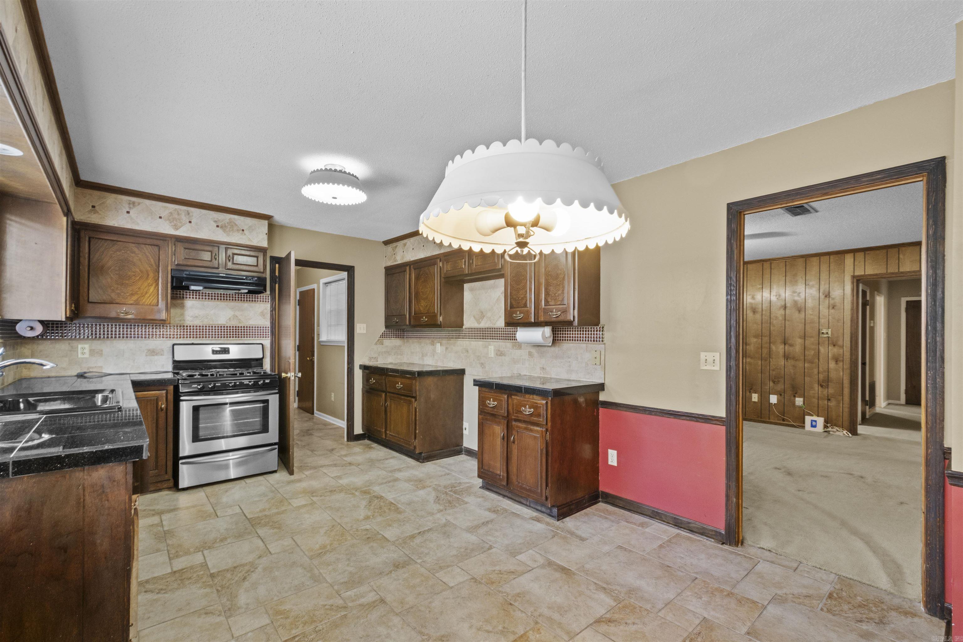 WALNUT VALLEY - Residential