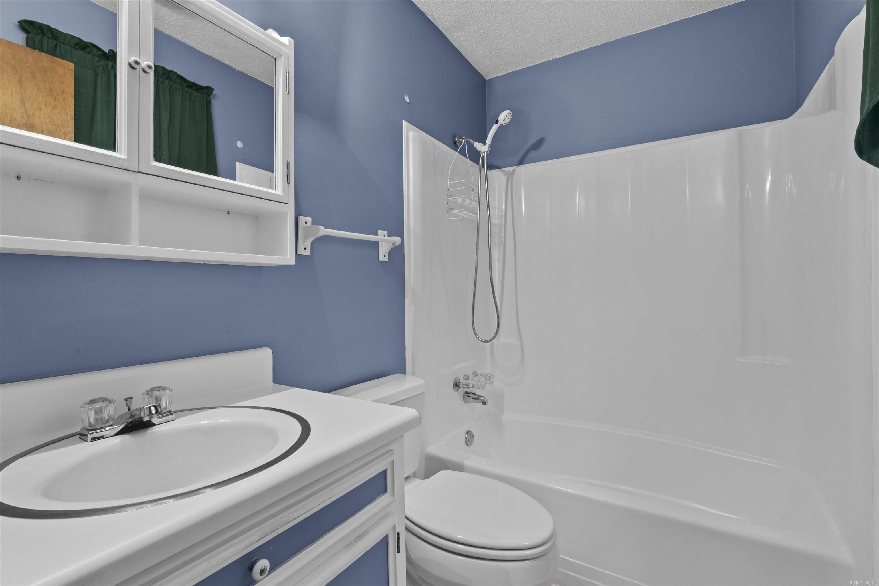 WALNUT VALLEY - Residential