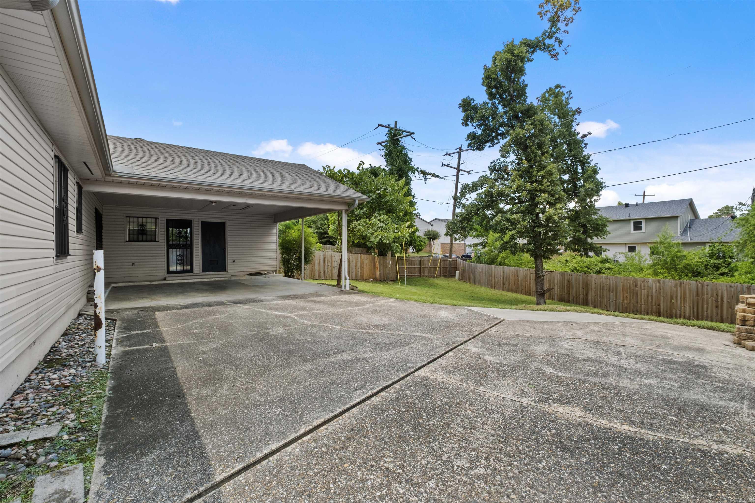 WALNUT VALLEY - Residential