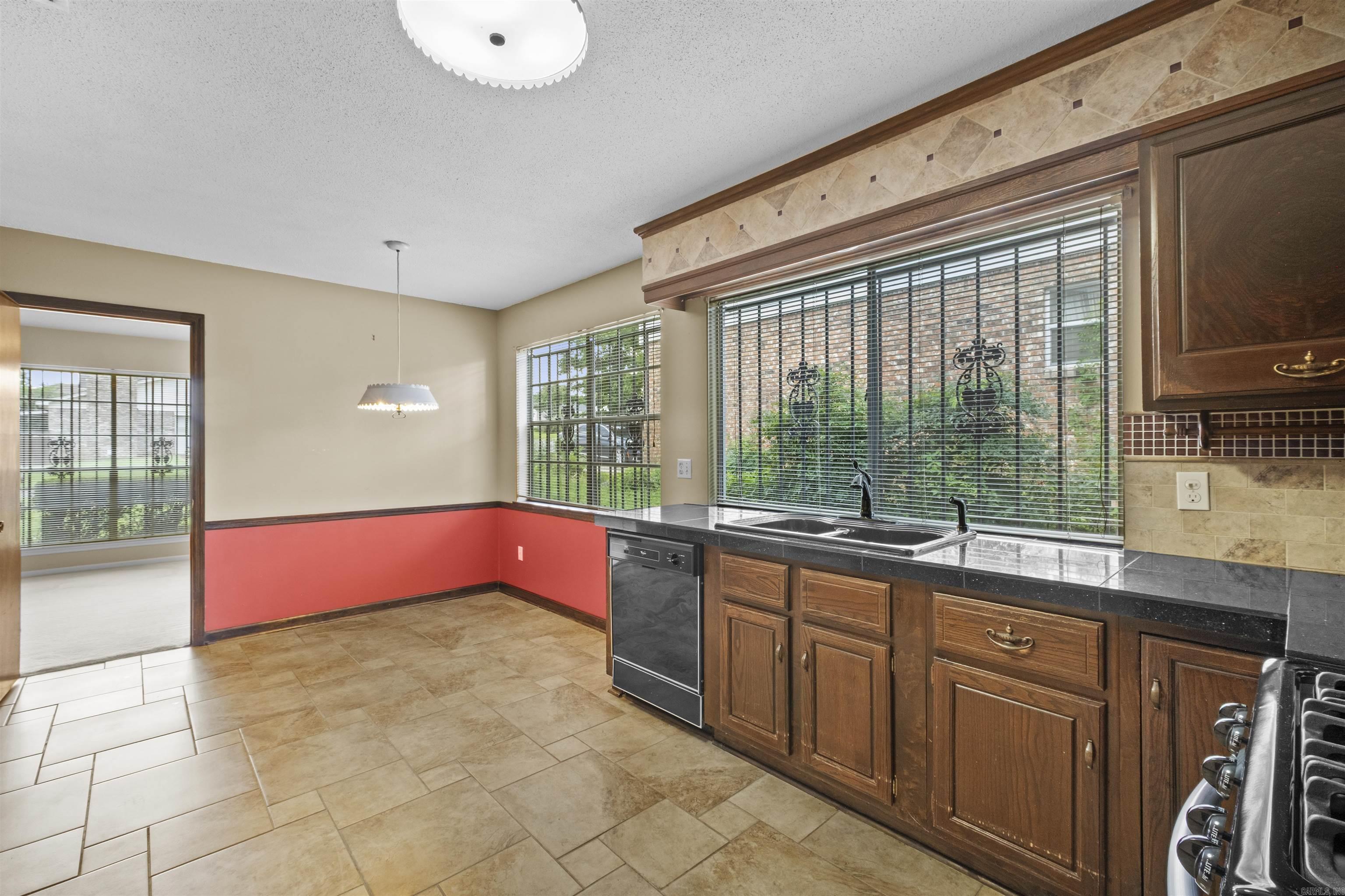 WALNUT VALLEY - Residential