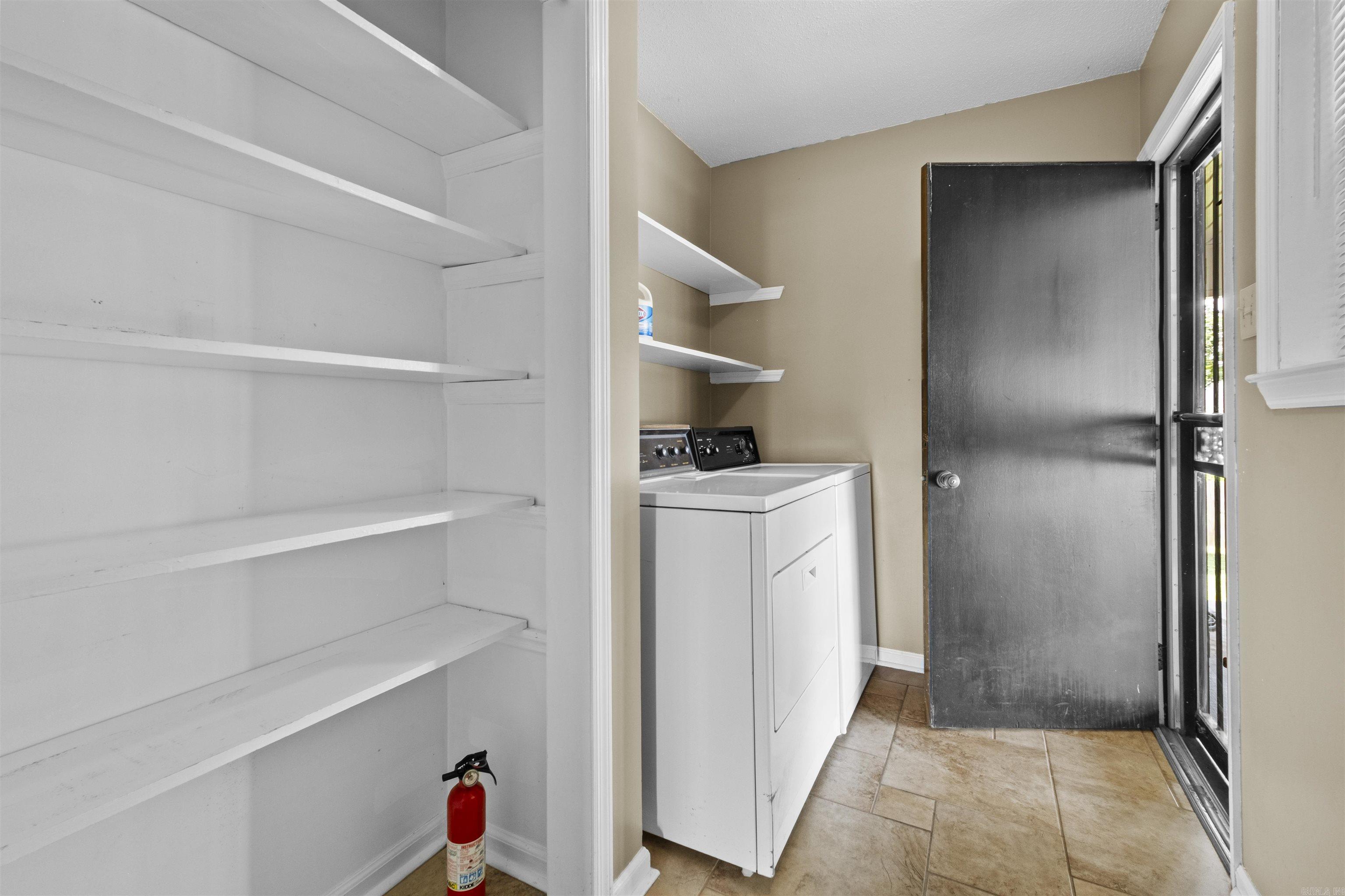 WALNUT VALLEY - Residential