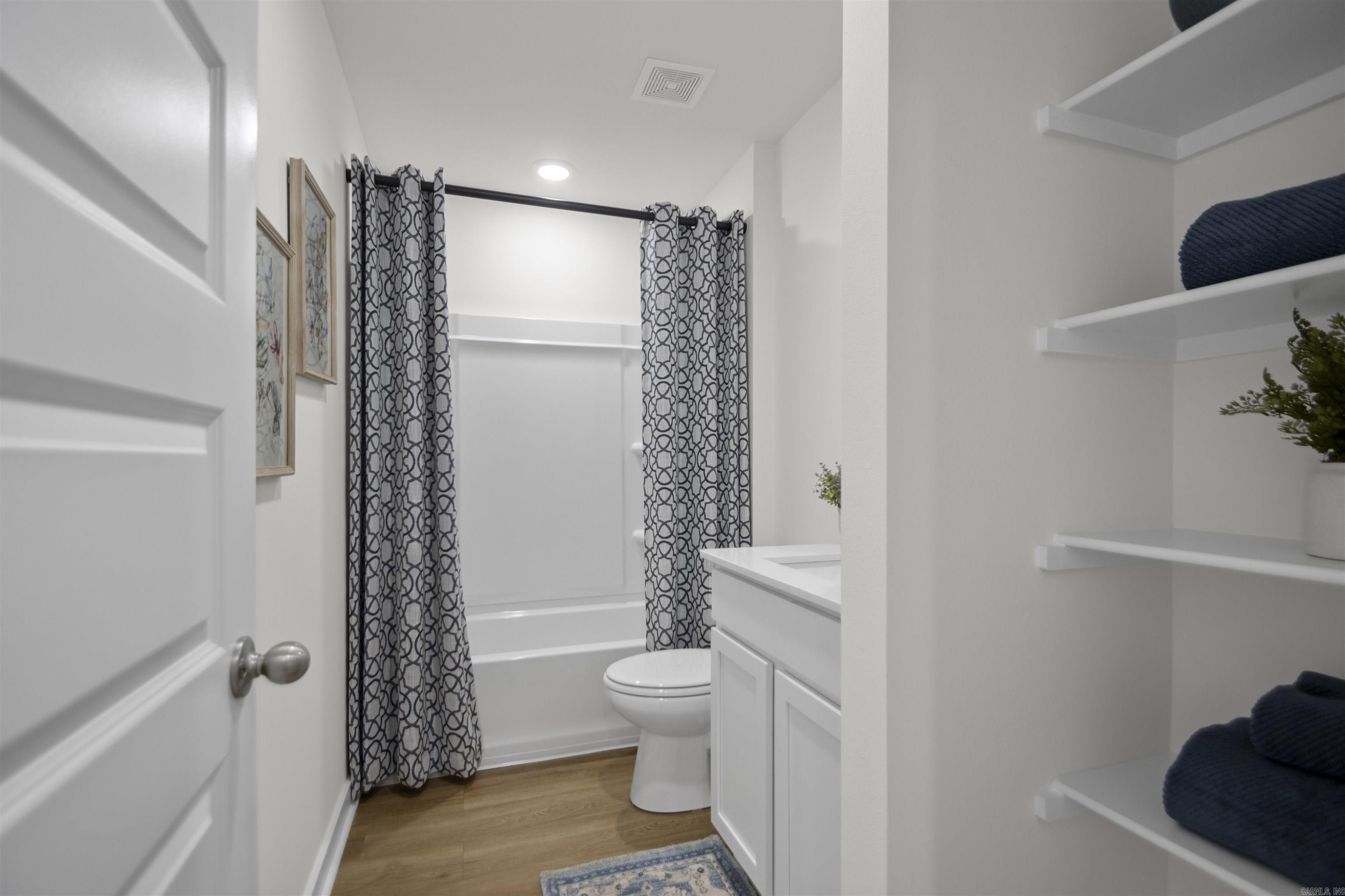 WOLFSBRIDGE @ CABOT PH 1-A - Residential