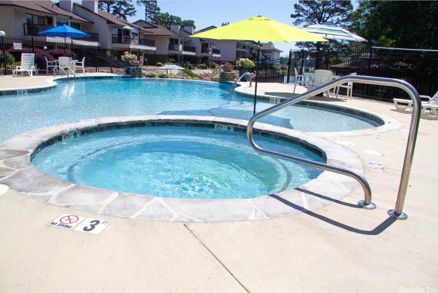 EMERALD ISLE HPR - Residential Lease