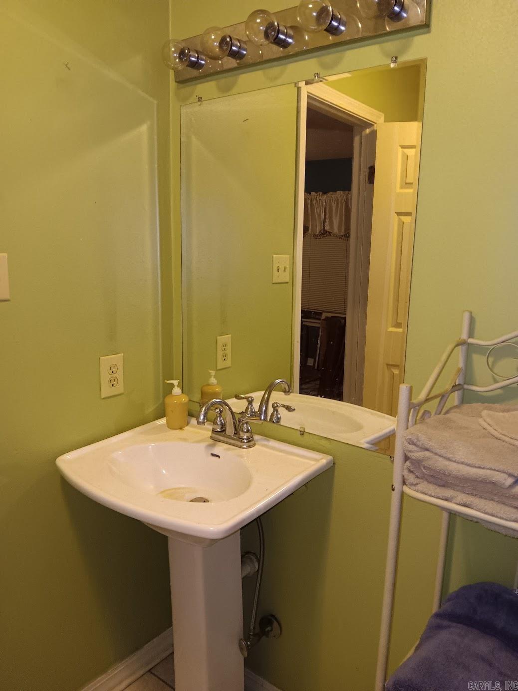 BAINBRIDGE - Residential