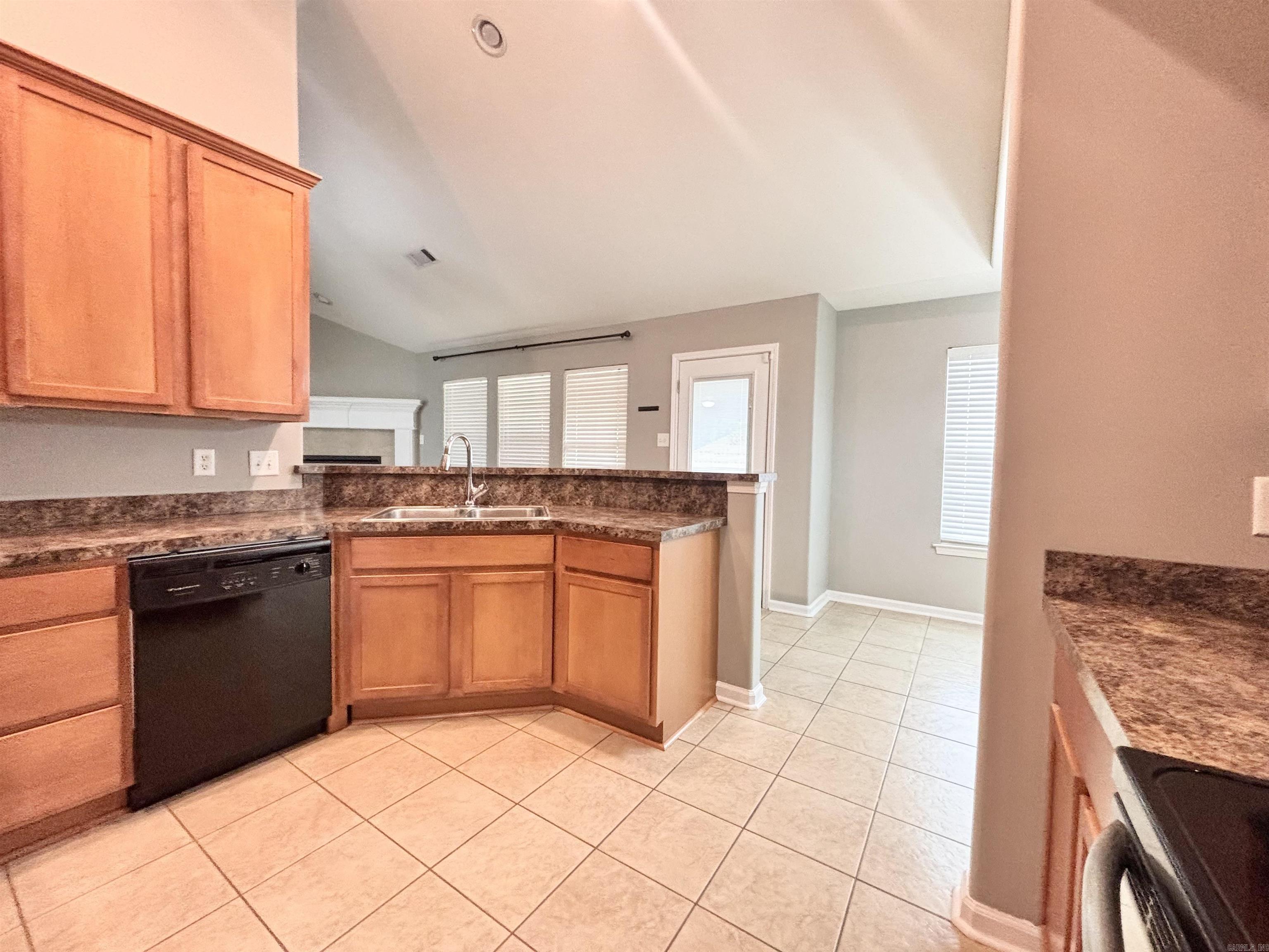 THE OAKS - Residential