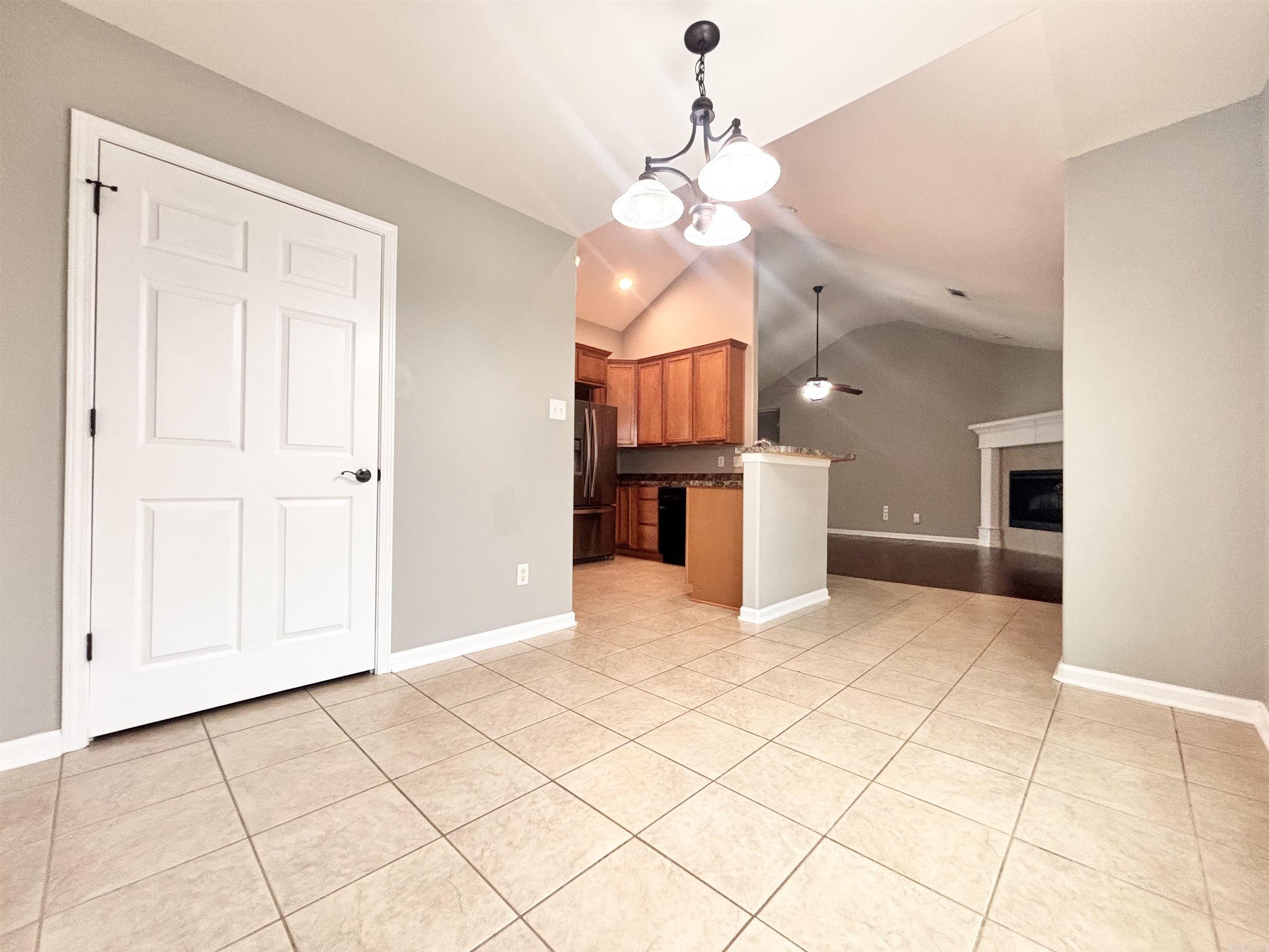 THE OAKS - Residential