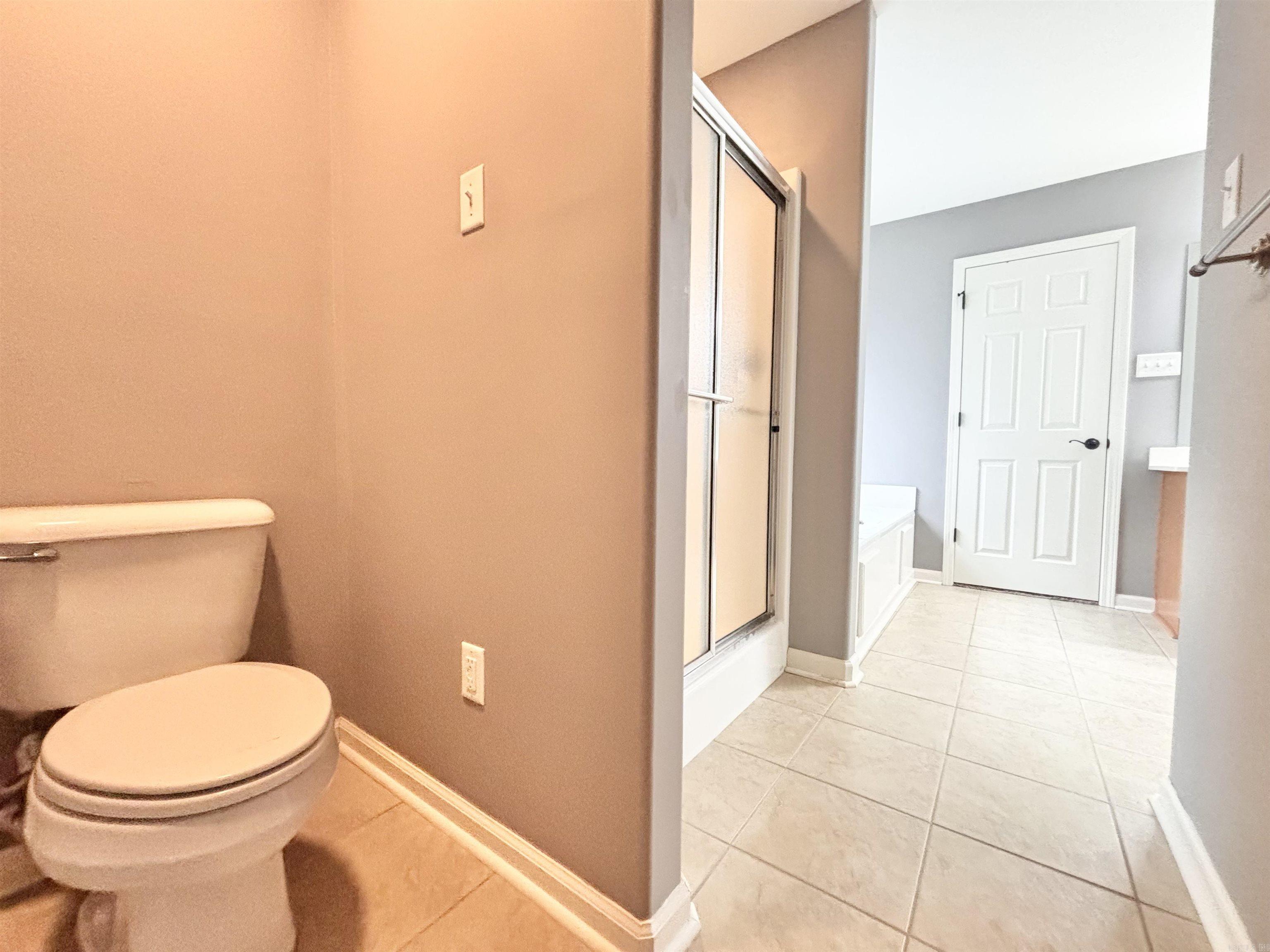THE OAKS - Residential