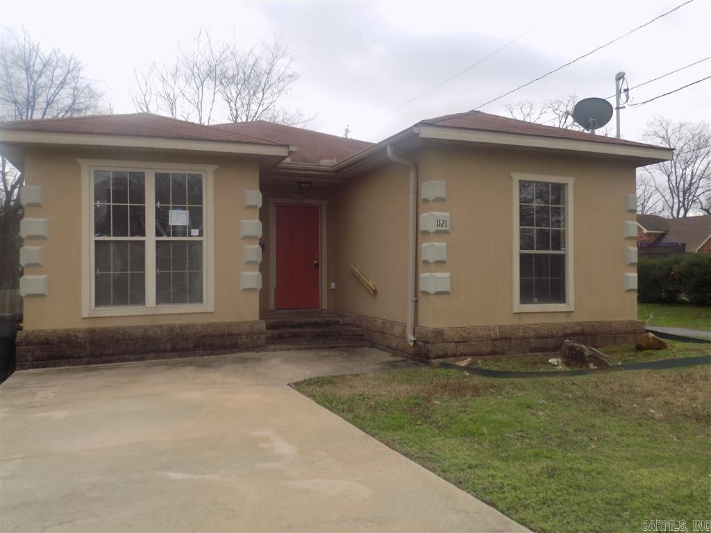 HUD Owned Property: Case 031-397329. HUD Homes sold As-Is with no representations, warranties or disclosures. Ask your agent for details & submit offers on www.HUDHomeStore.com. Managed by www.MMREM.com. Check HUDHomeStore.com for property availability before showing. For FHA Financing: IN (Insured). Don't miss out on this clean 4BR/2BA, w/ living/dining combo, laundry room, fenced back yard and large deck. Agents see confidential remarks!