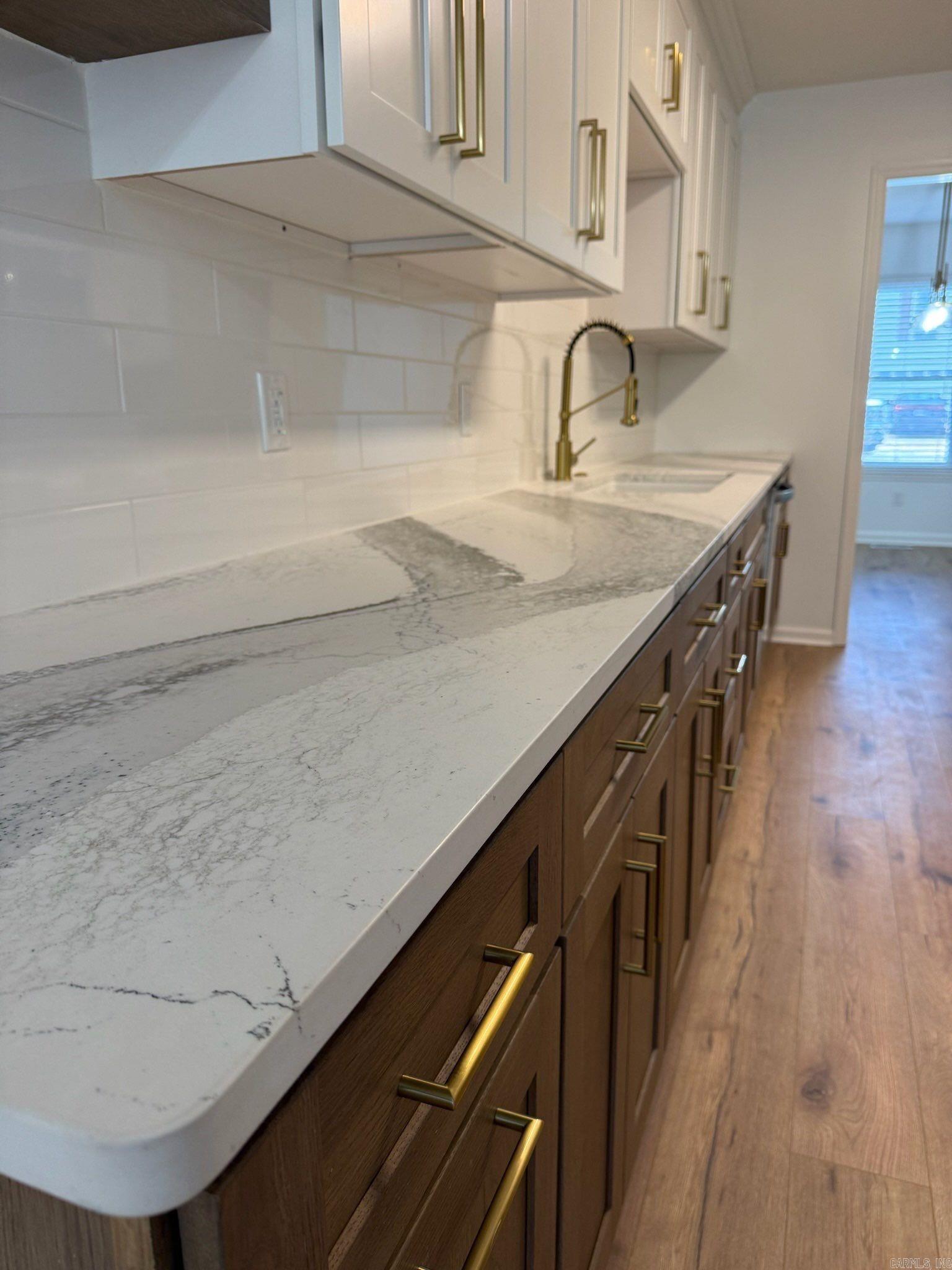 INDIAN HILLS - Residential