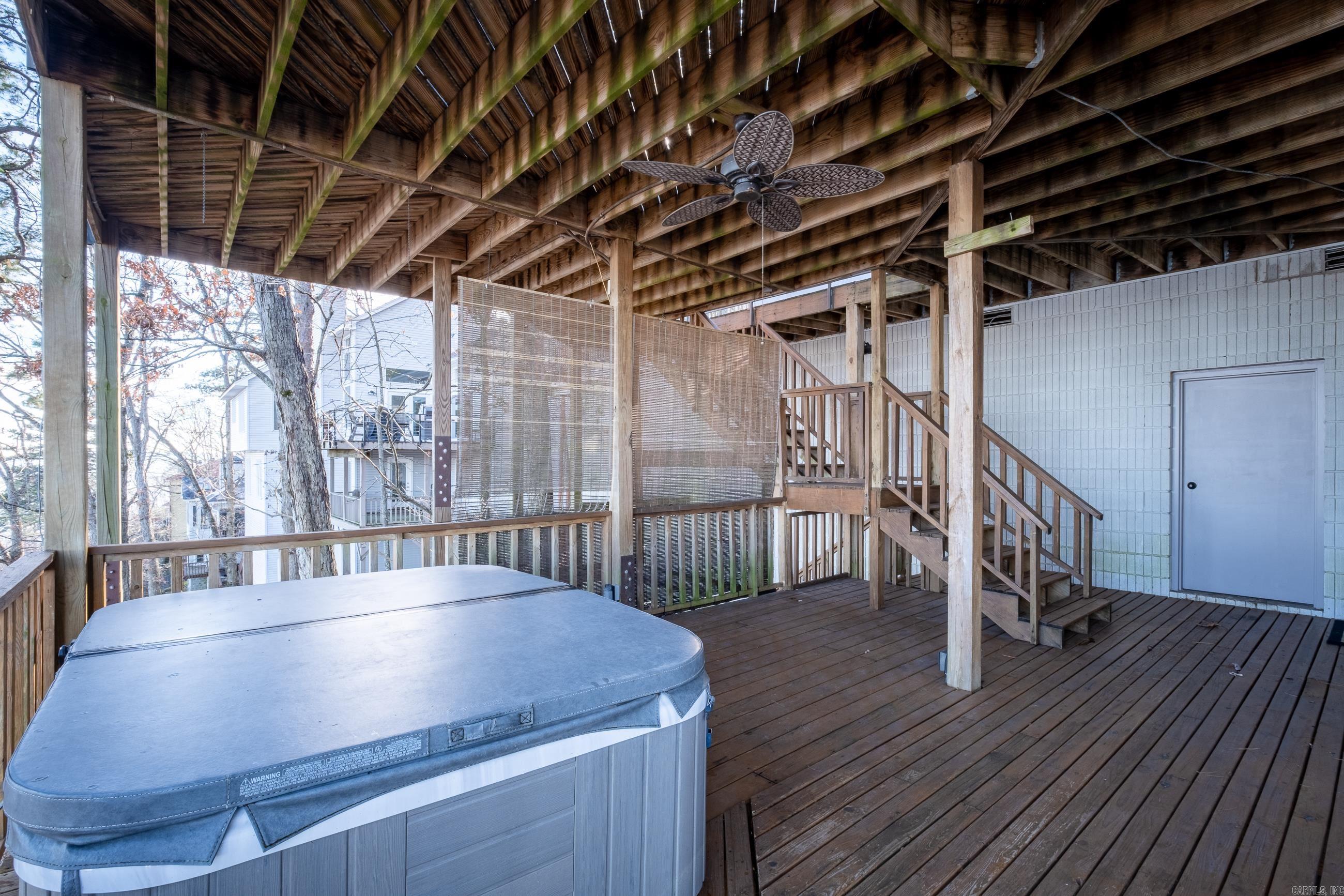 RIVER RIDGE POINTE - Residential