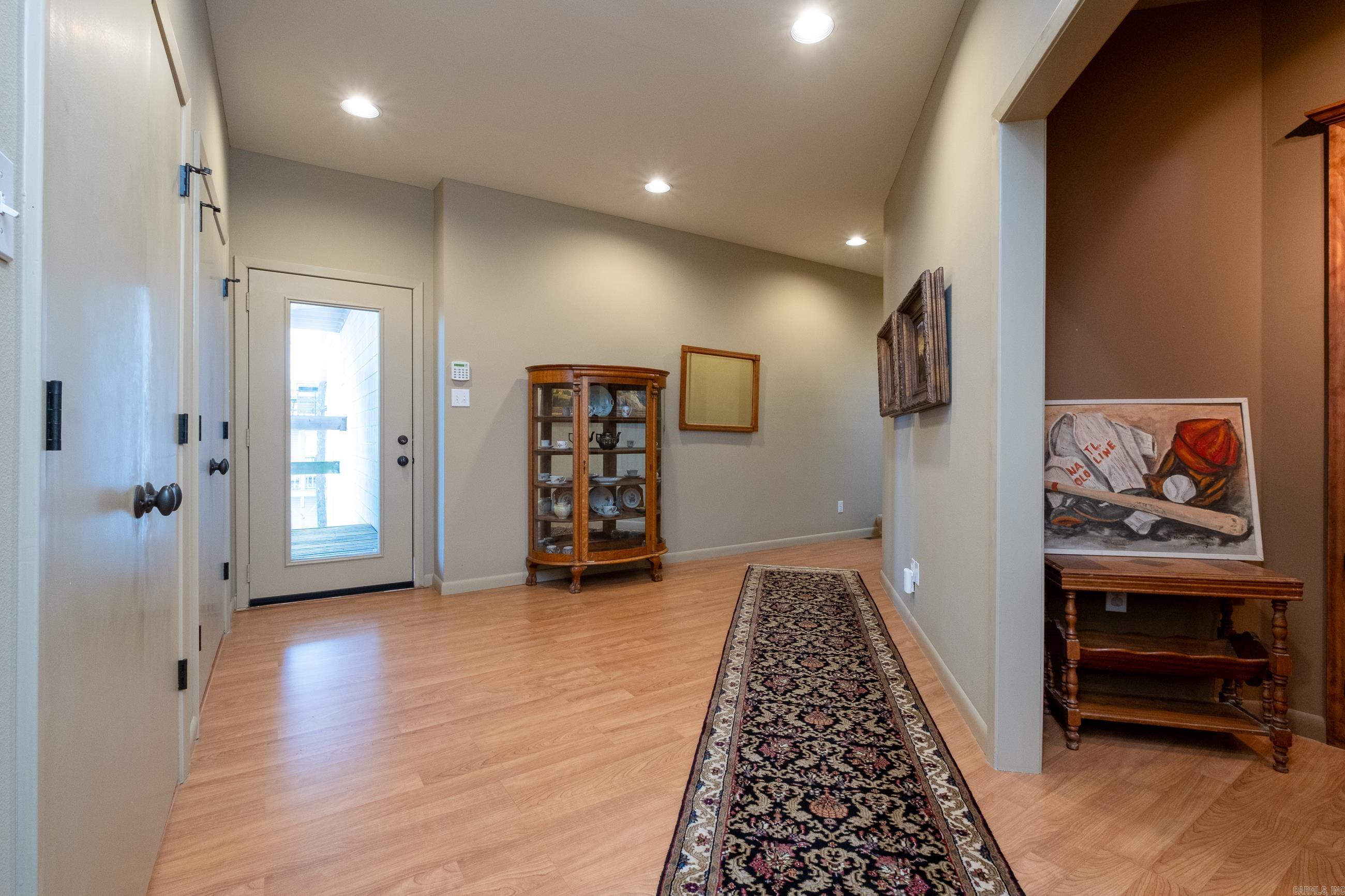 RIVER RIDGE POINTE - Residential