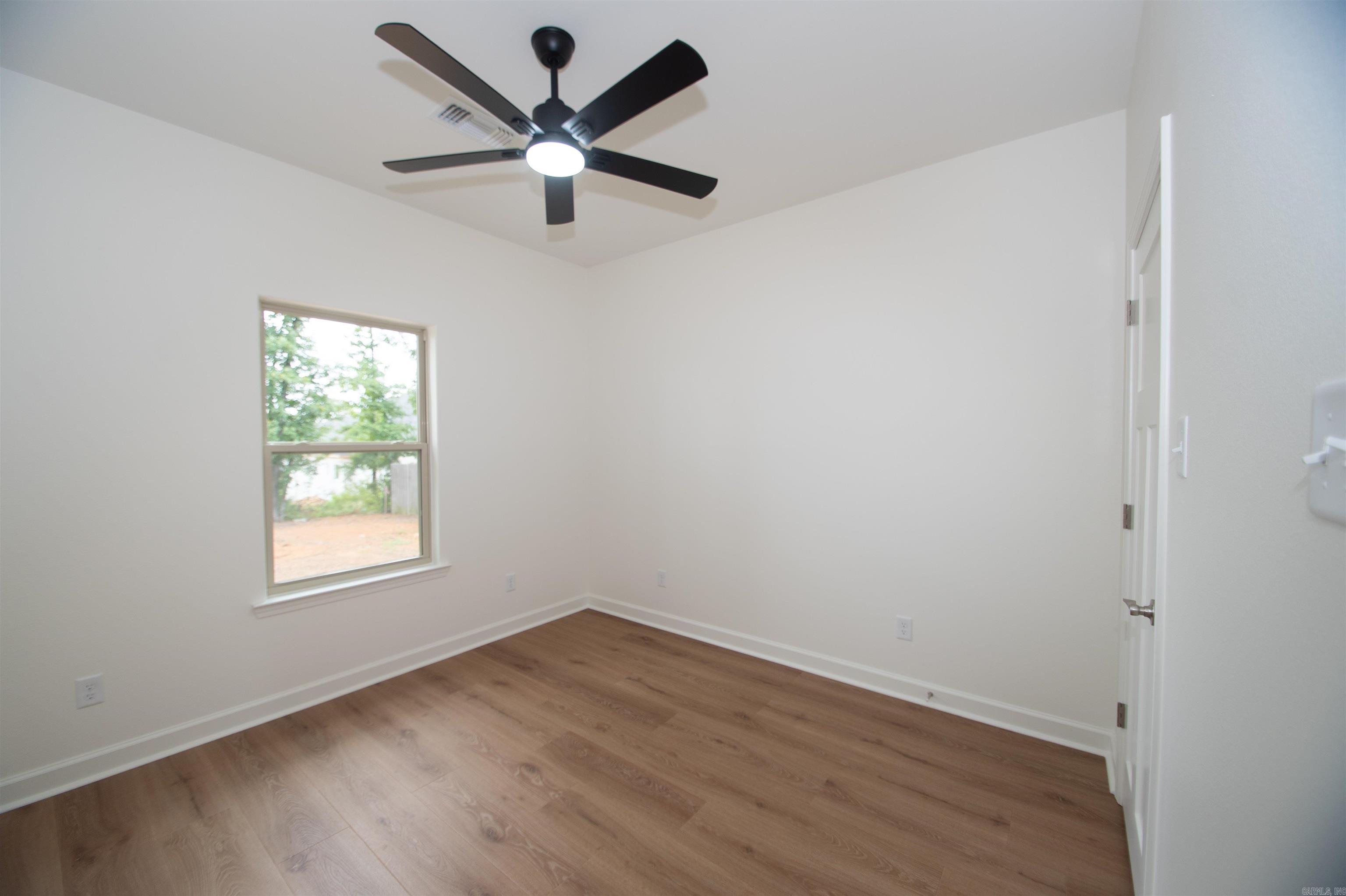 HIDDEN VALLEY ESTATES - Residential
