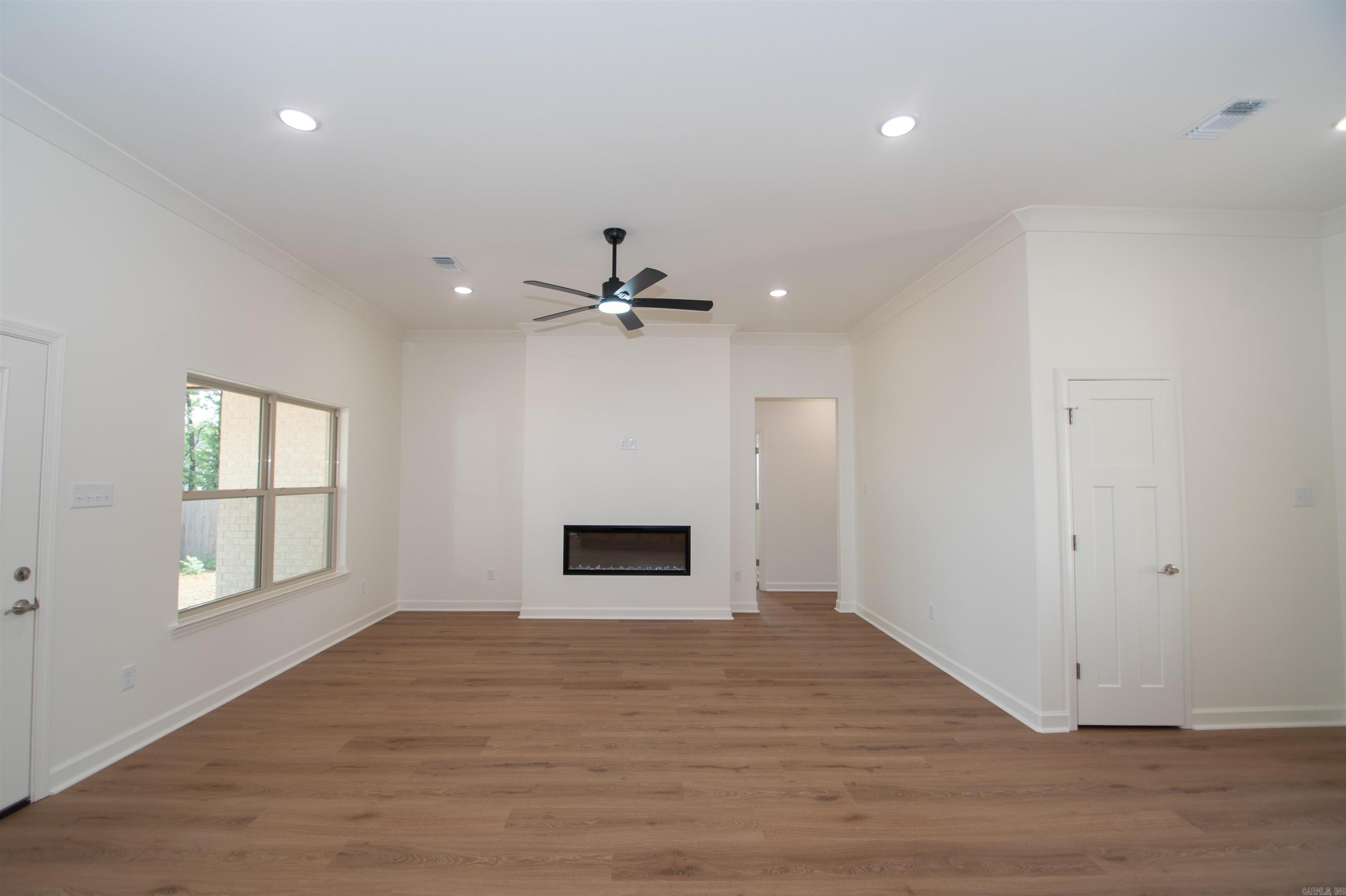 HIDDEN VALLEY ESTATES - Residential