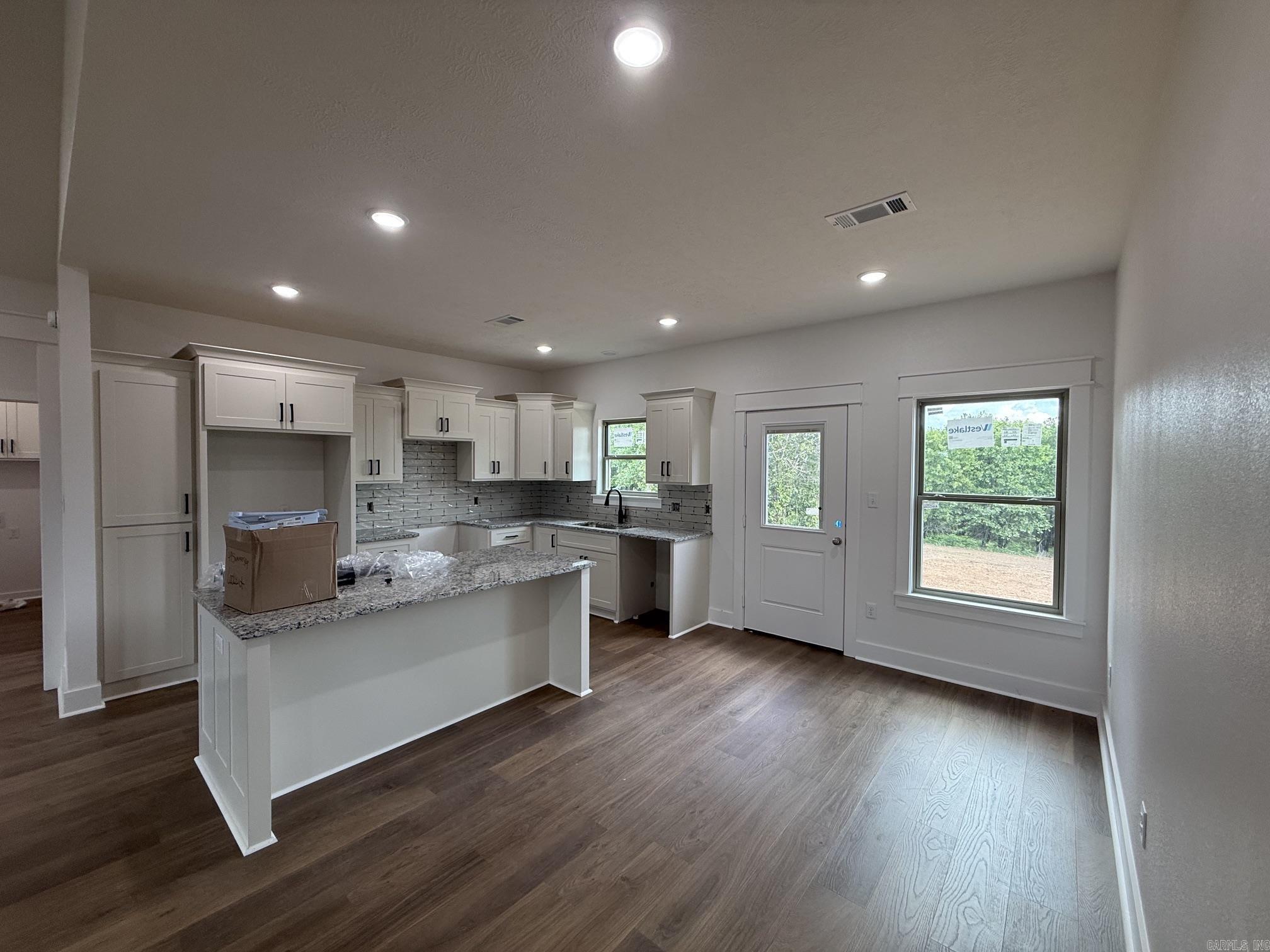 SUMMERLYN SUBDIVISION - Residential