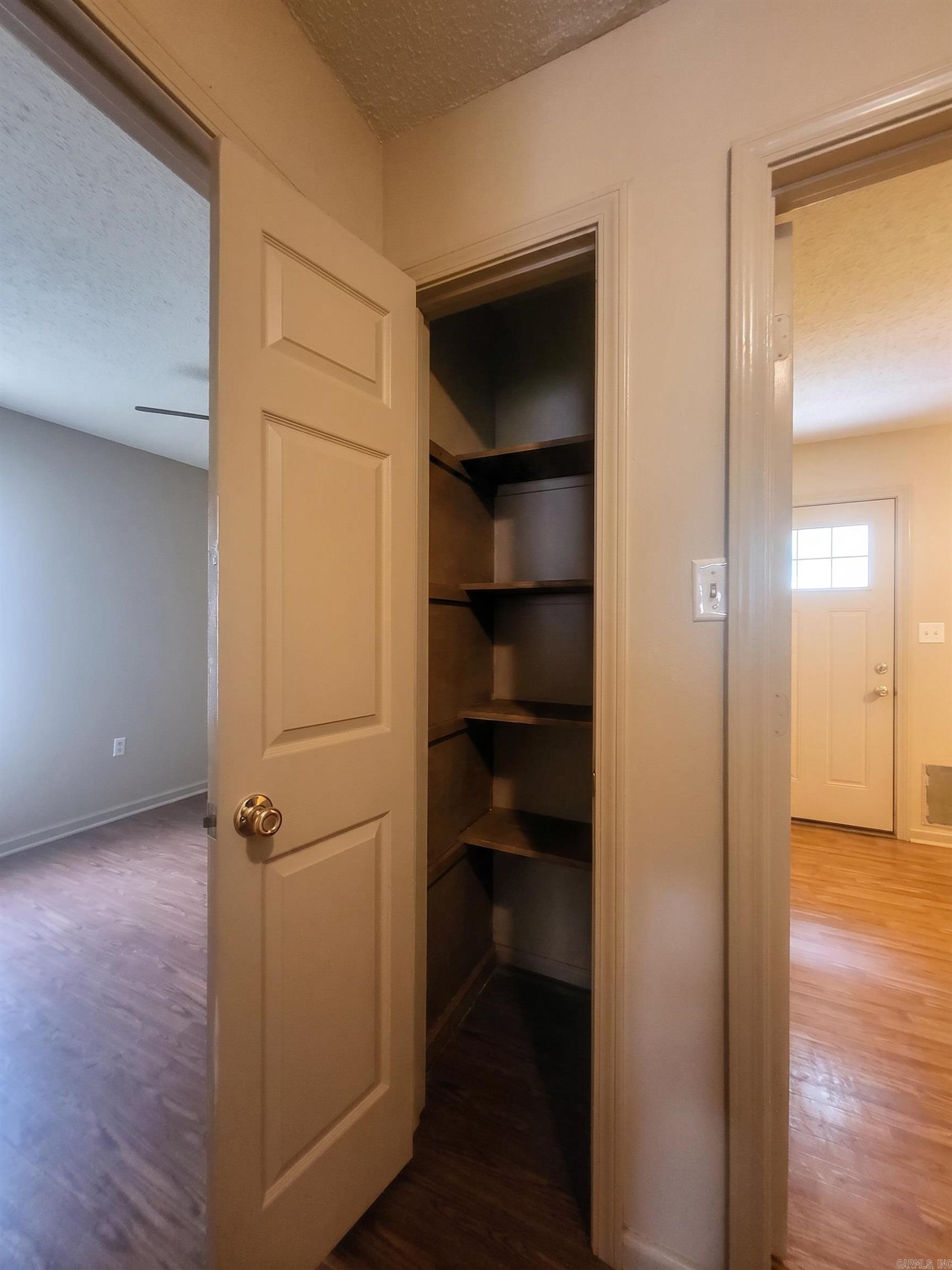 OAKWOOD ADDN - Residential