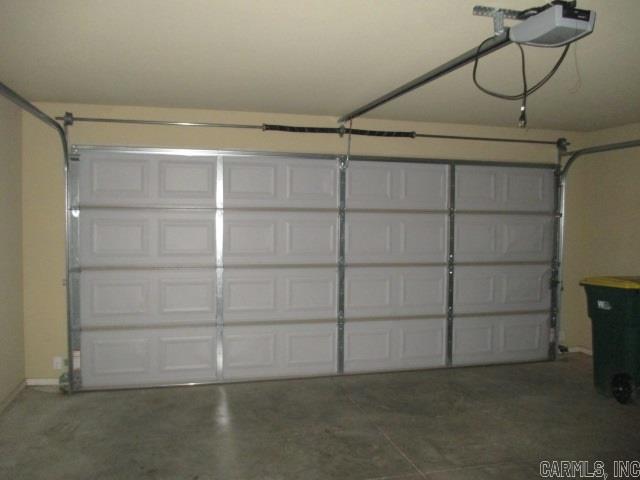 TRAMMEL ESTATES - Residential