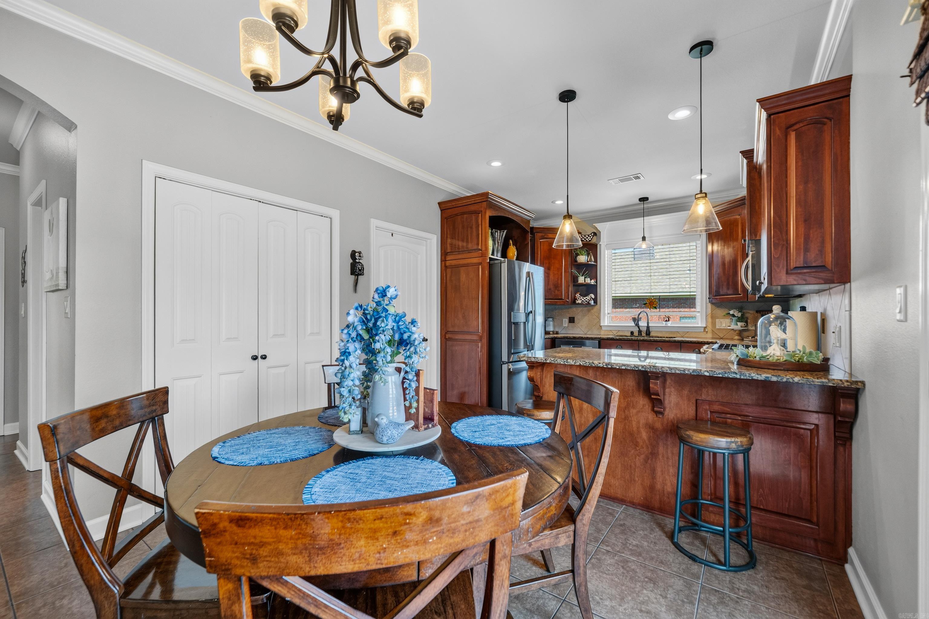 COLDWATER CREEK - Residential