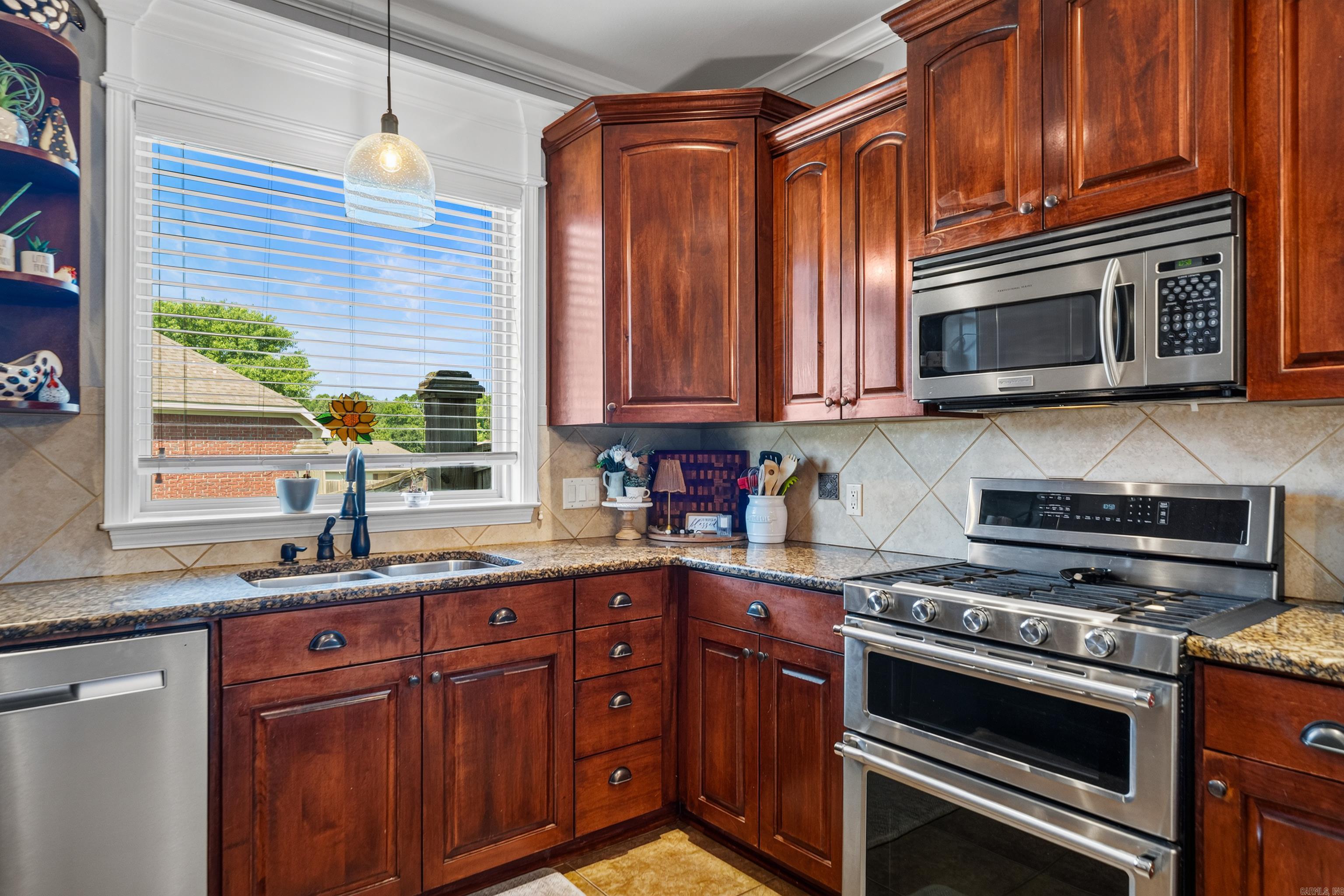 COLDWATER CREEK - Residential