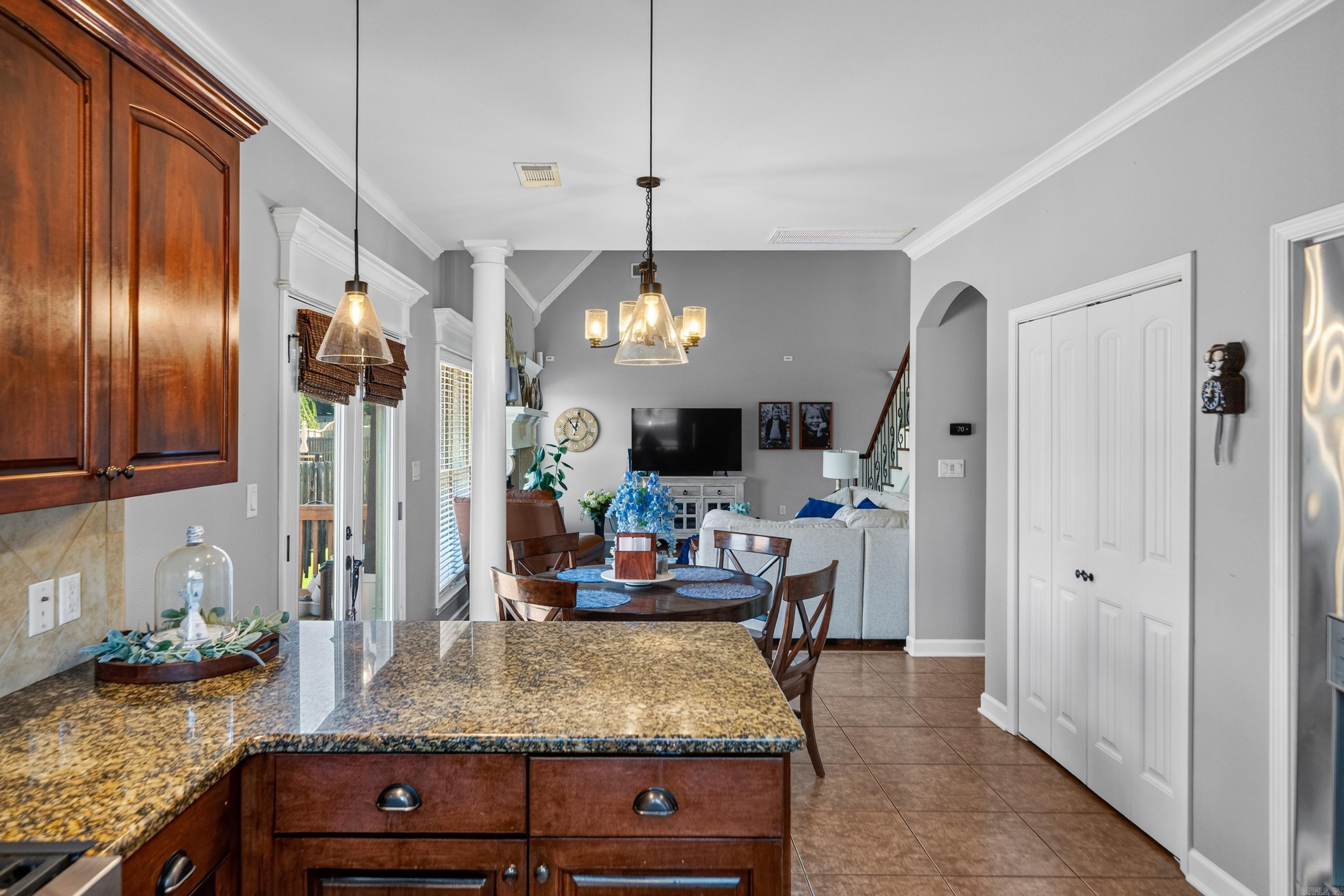 COLDWATER CREEK - Residential
