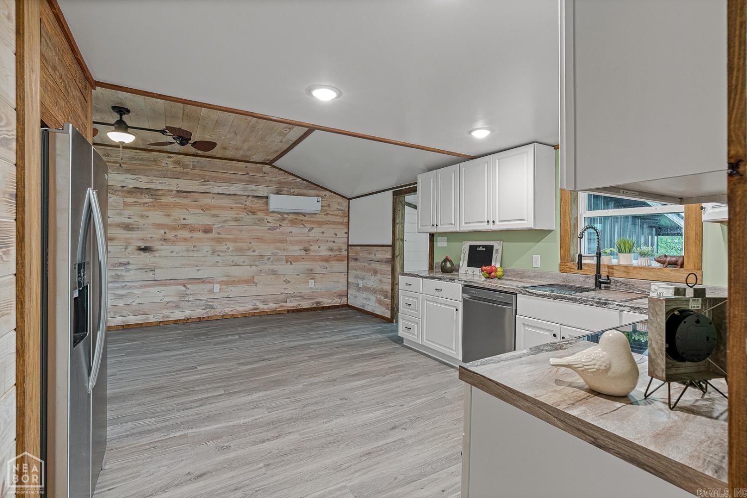 BALDWIN & COLLIER - Residential