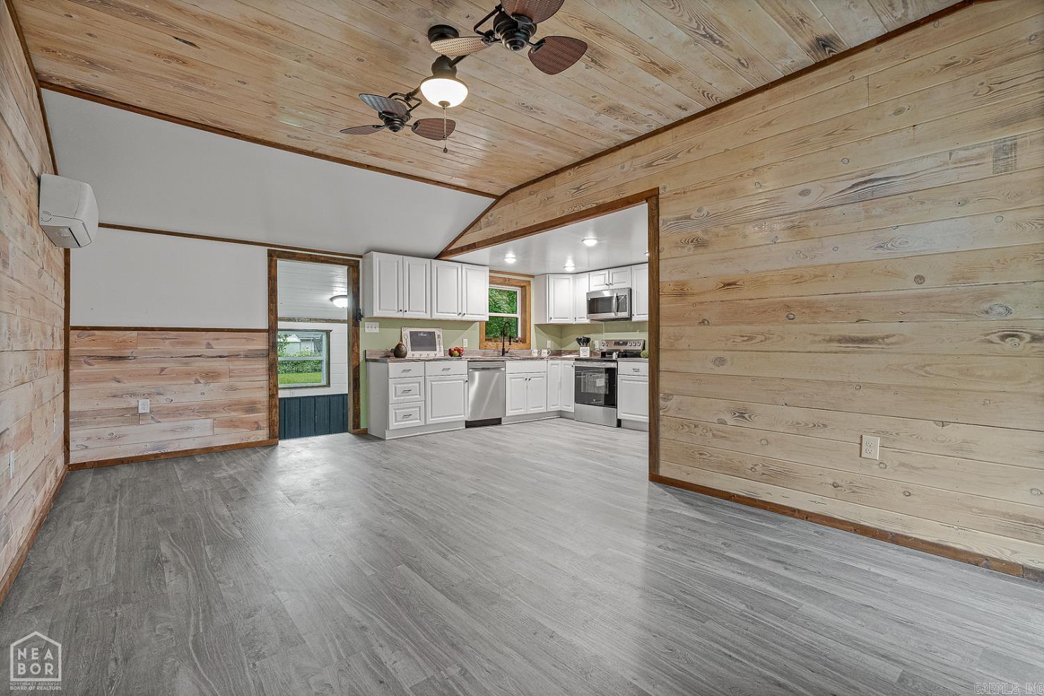 BALDWIN & COLLIER - Residential