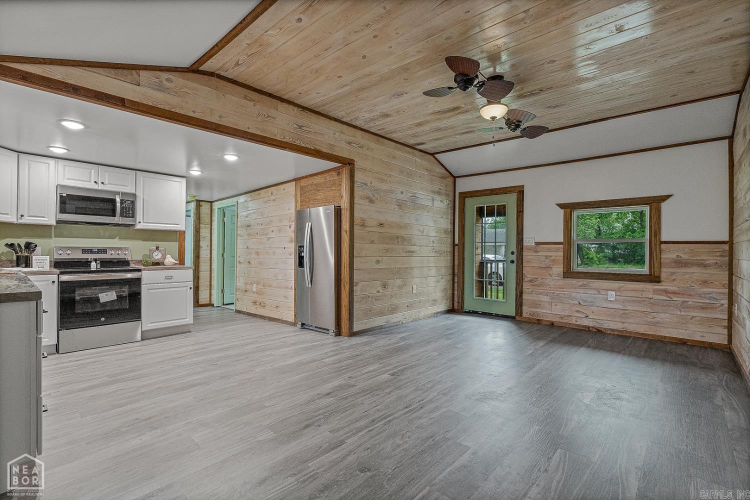 BALDWIN & COLLIER - Residential