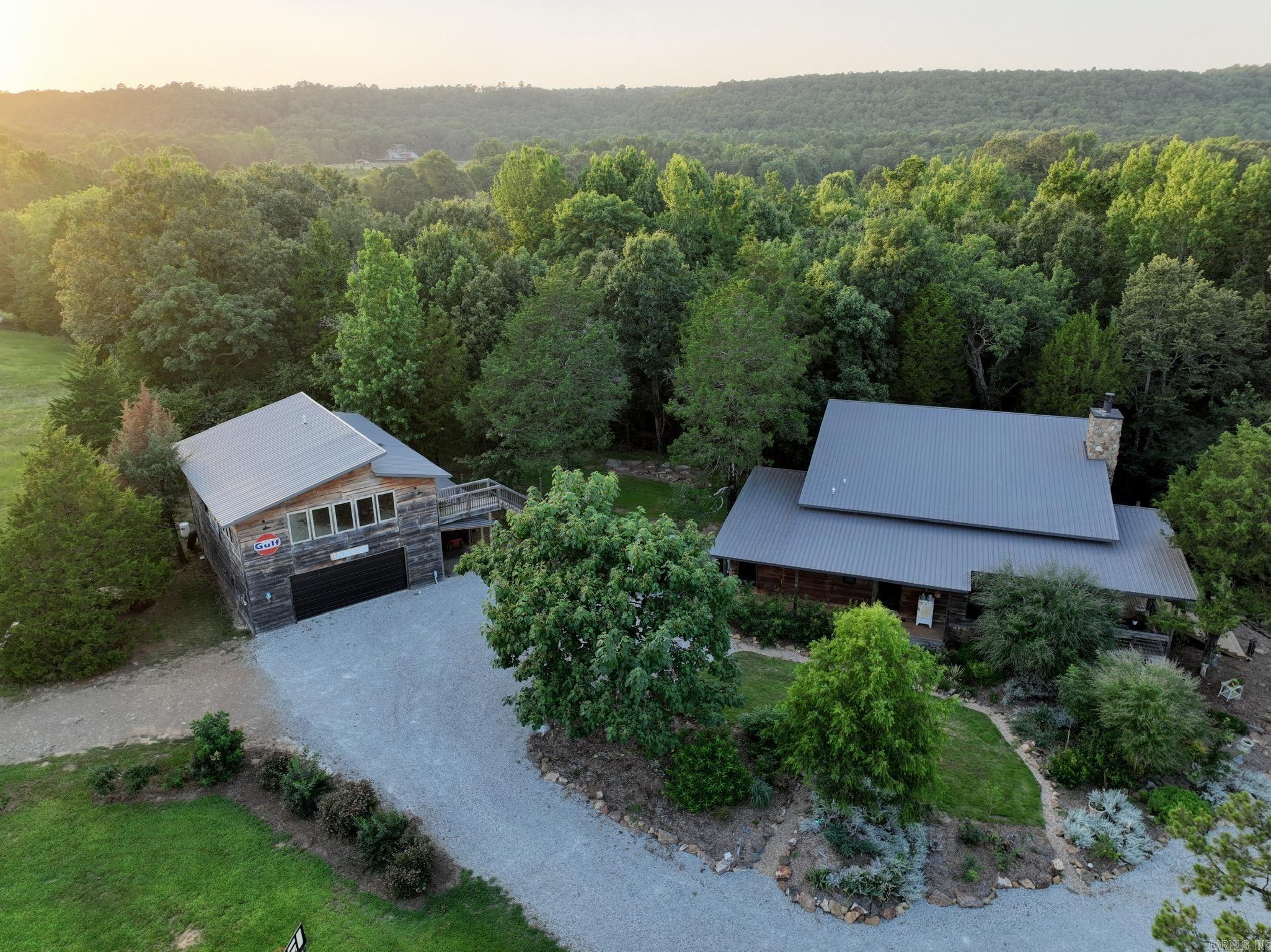 CREEKSIDE AT SHADOW RIDGE S/D - Residential