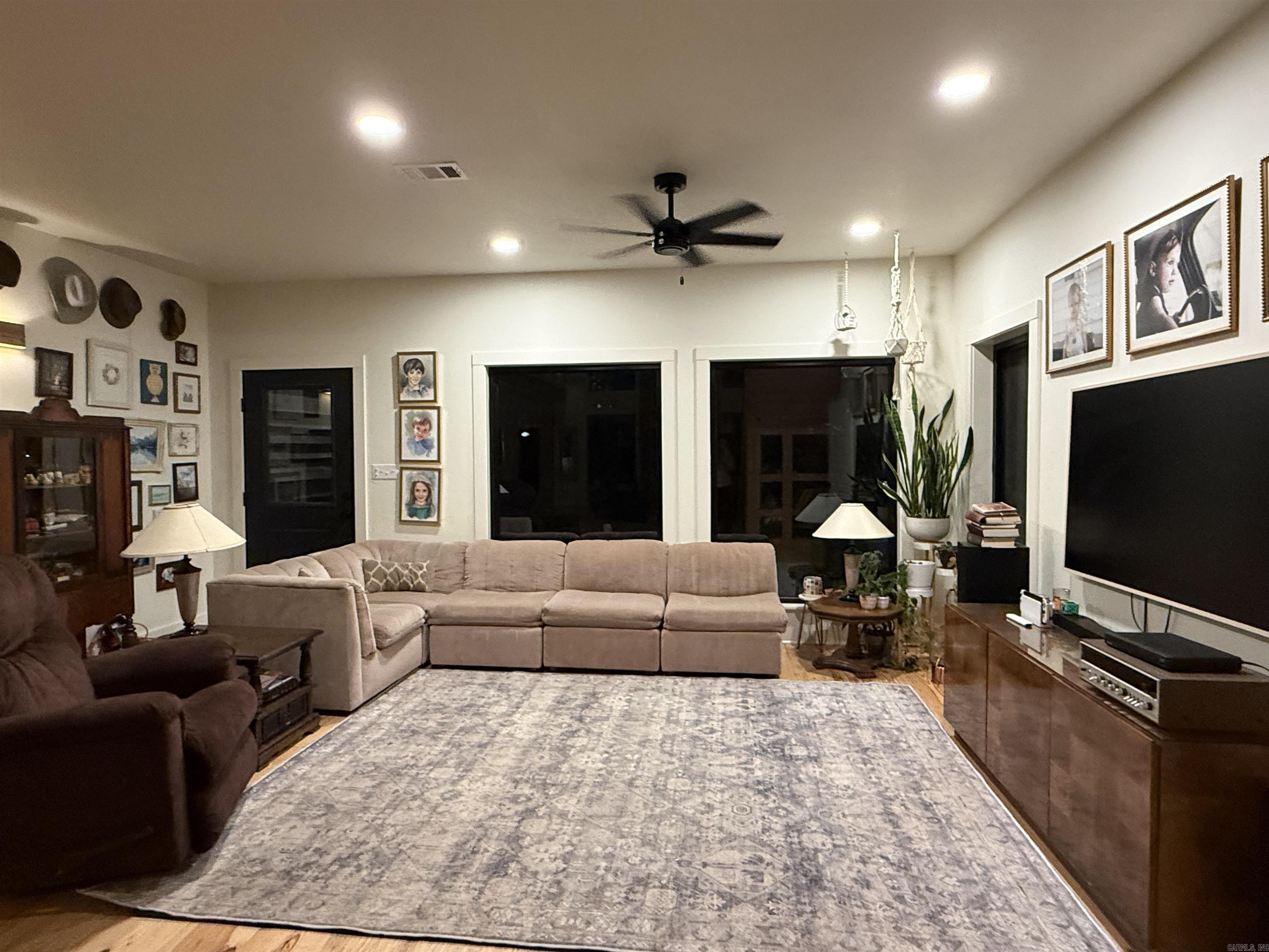 CREEKSIDE AT SHADOW RIDGE S/D - Residential