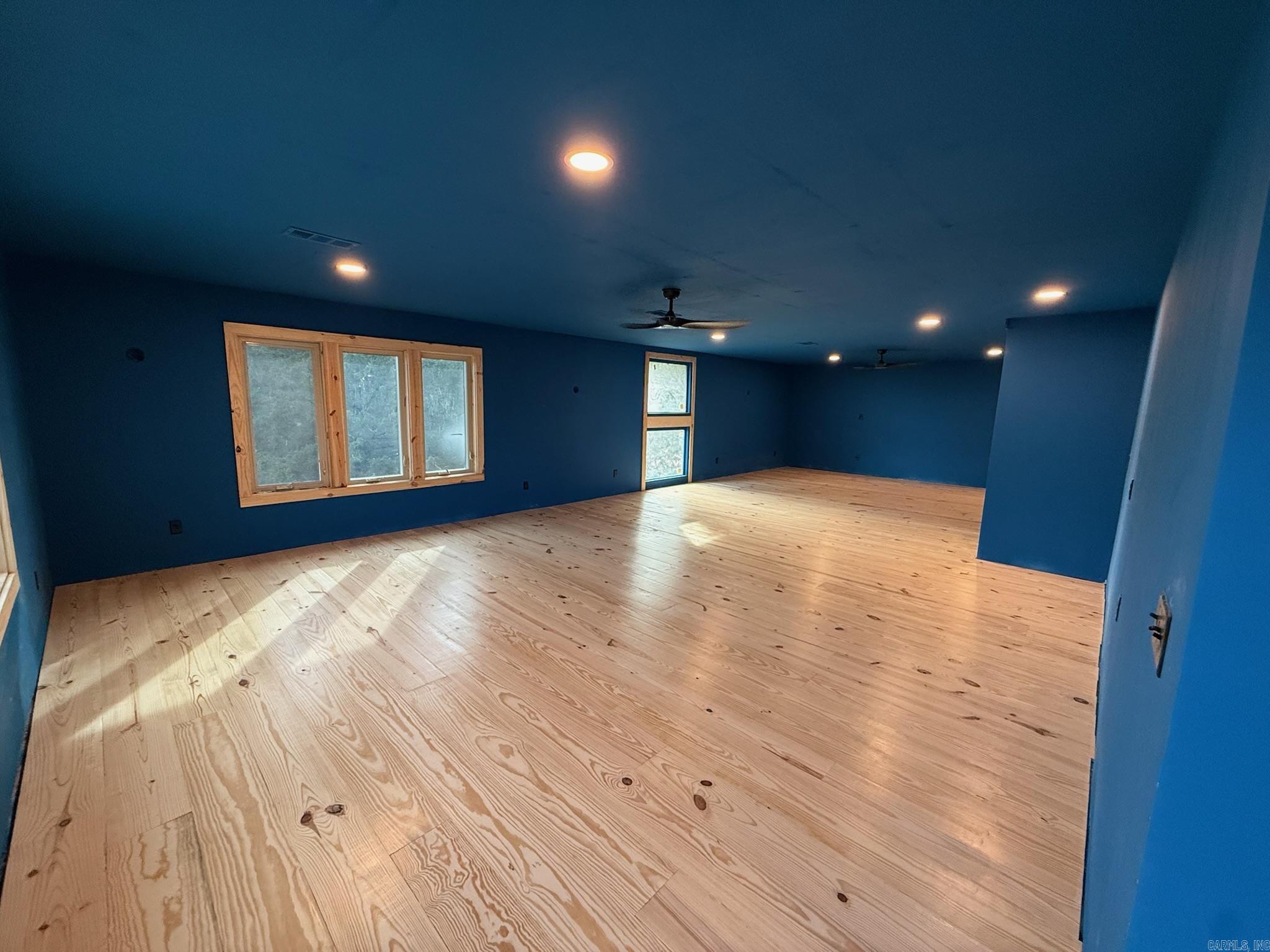 CREEKSIDE AT SHADOW RIDGE S/D - Residential