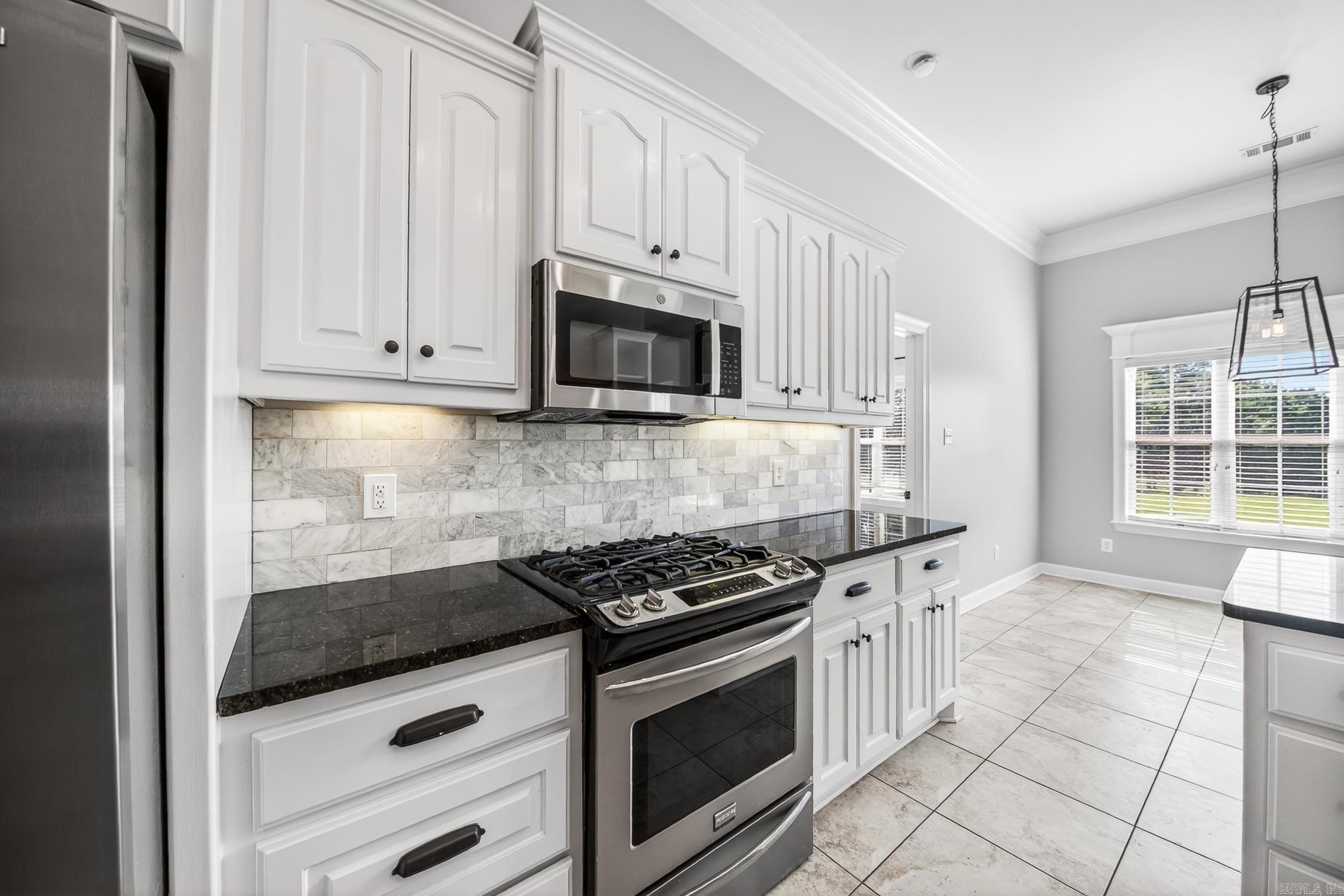 SOUTHERN HILLS @ CYPRESS CREEK - Residential