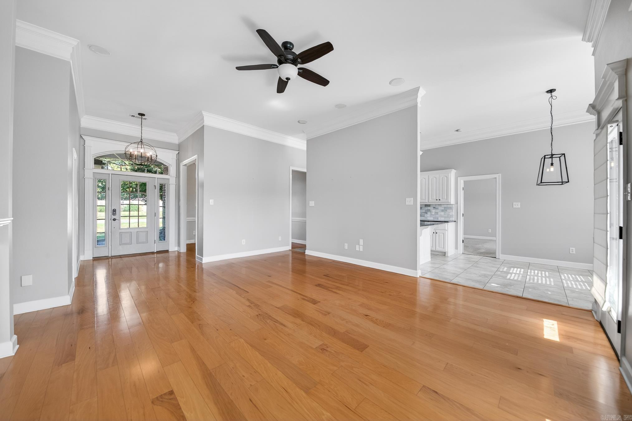 SOUTHERN HILLS @ CYPRESS CREEK - Residential