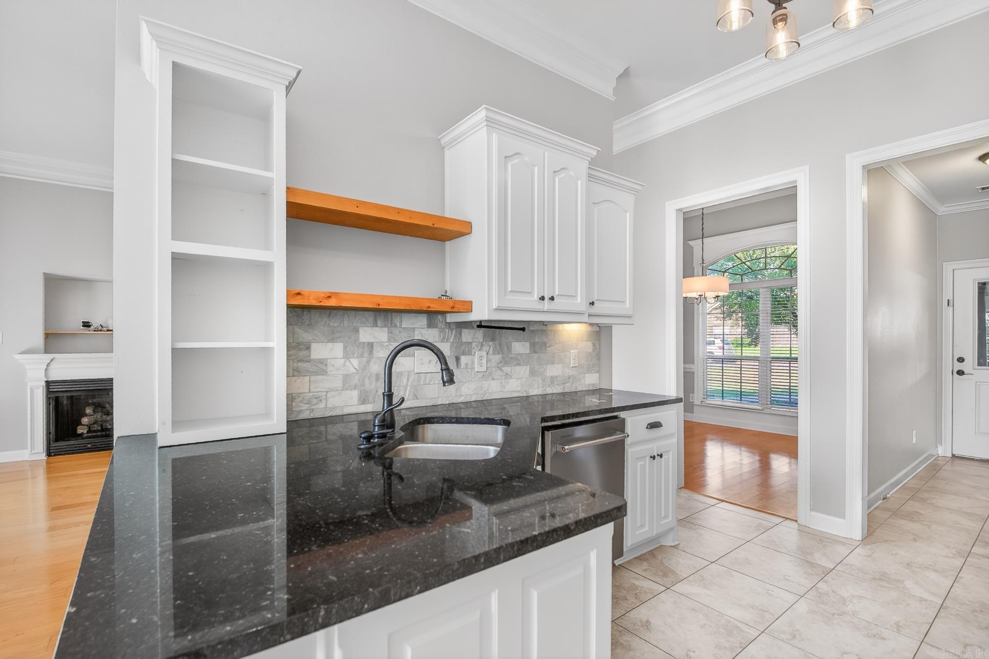 SOUTHERN HILLS @ CYPRESS CREEK - Residential