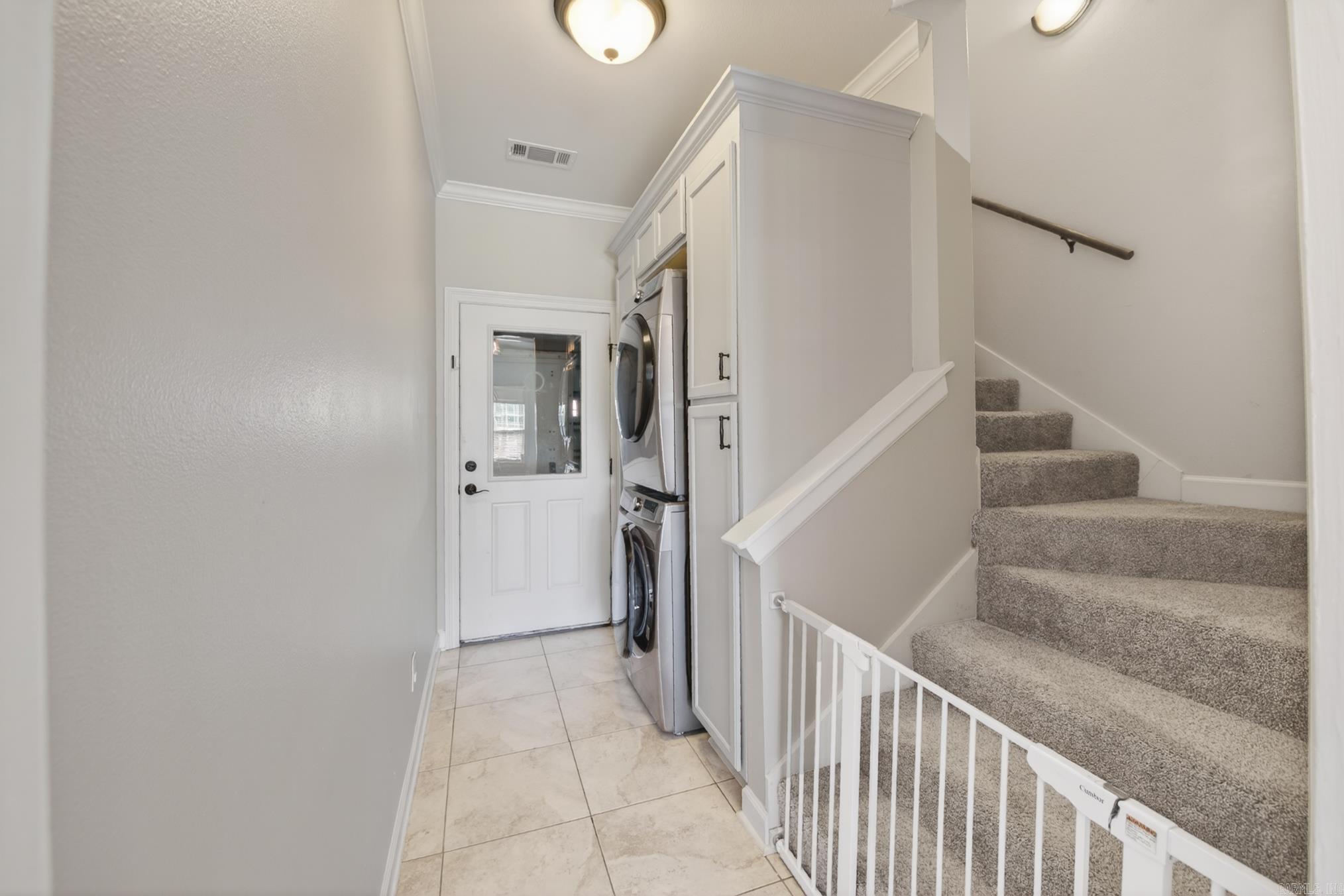 SOUTHERN HILLS @ CYPRESS CREEK - Residential