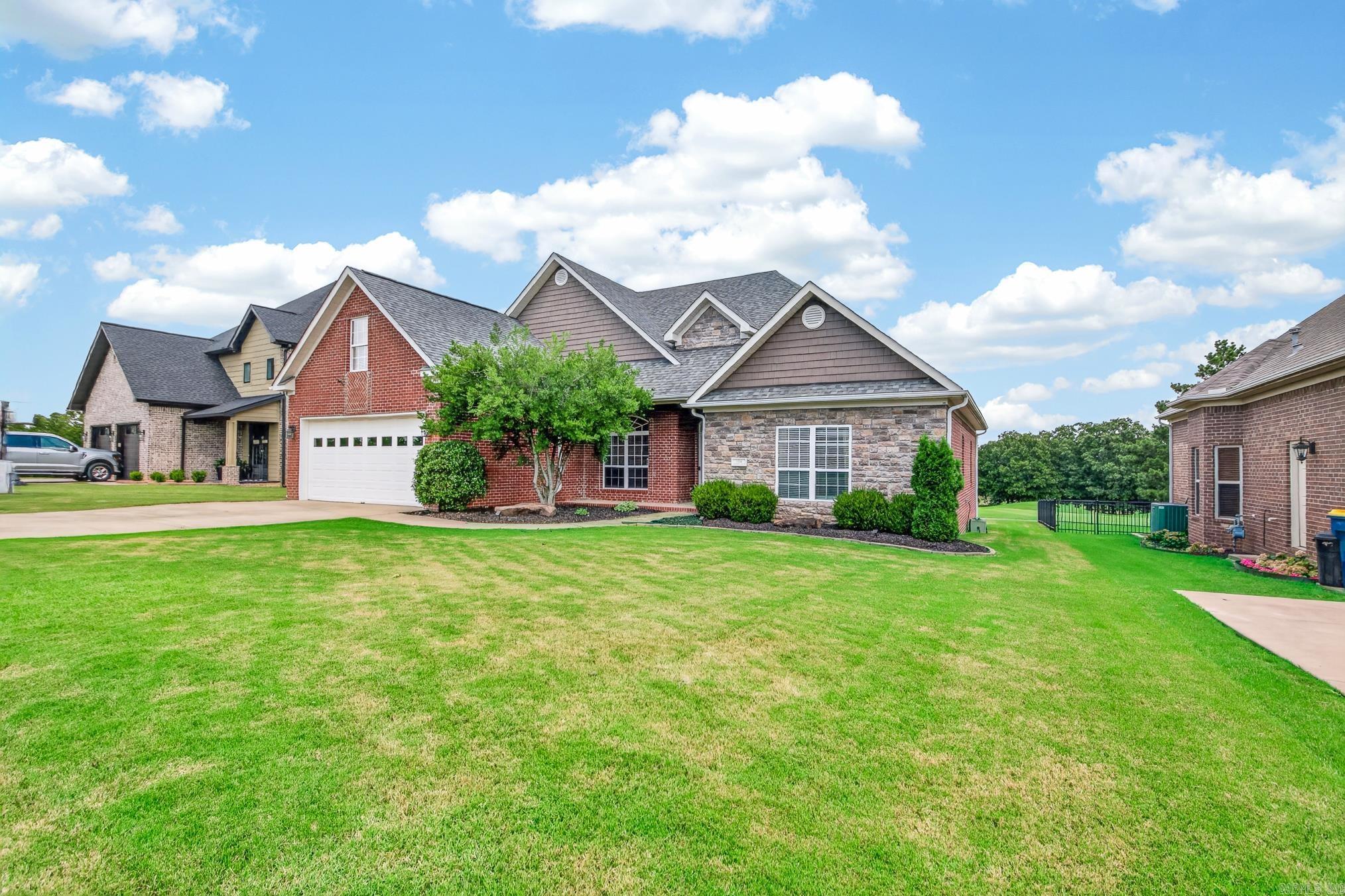 SOUTHERN HILLS @ CYPRESS CREEK - Residential