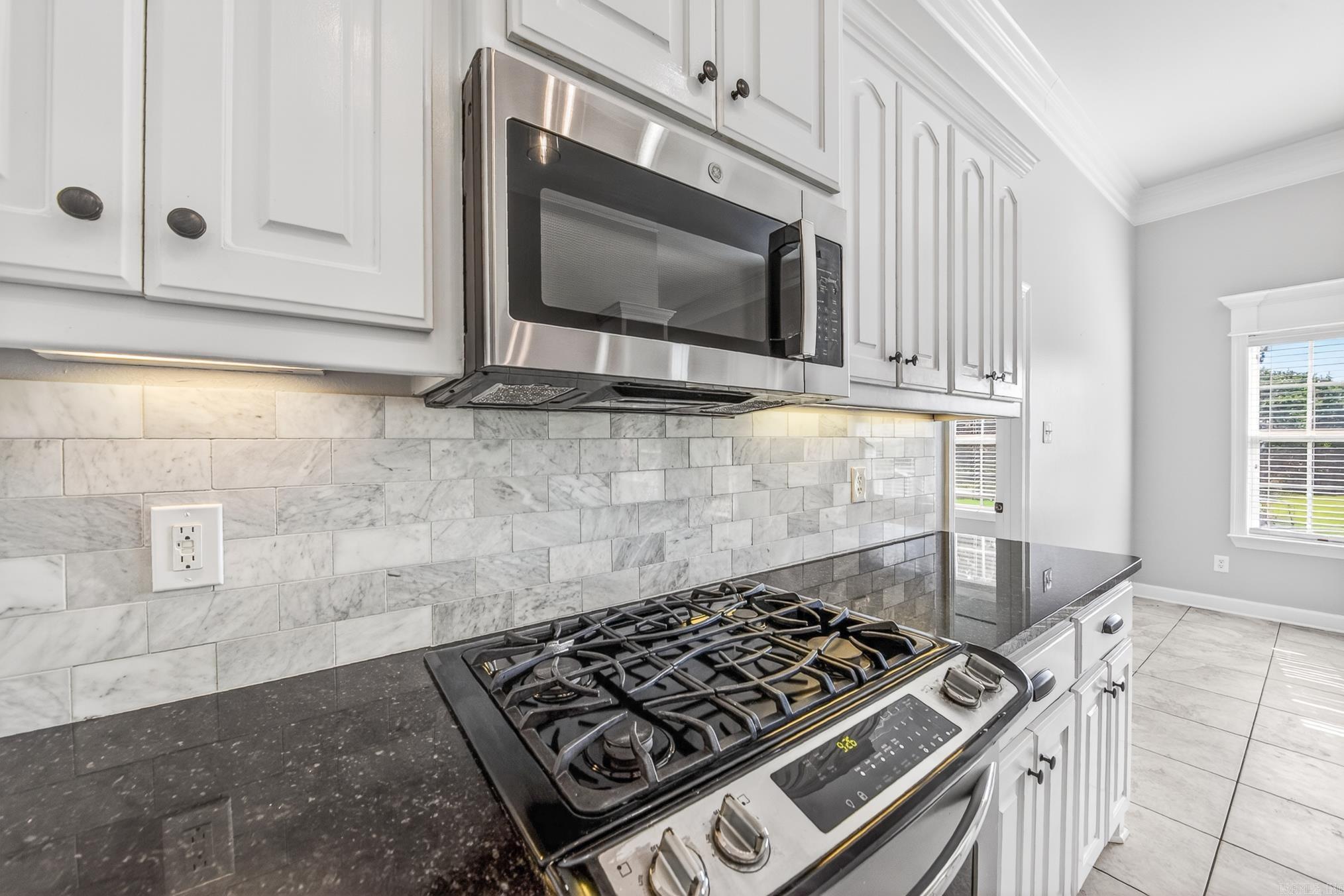SOUTHERN HILLS @ CYPRESS CREEK - Residential